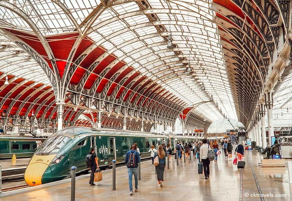Homestay Dazzling Near Paddington/elizabeth Stn London