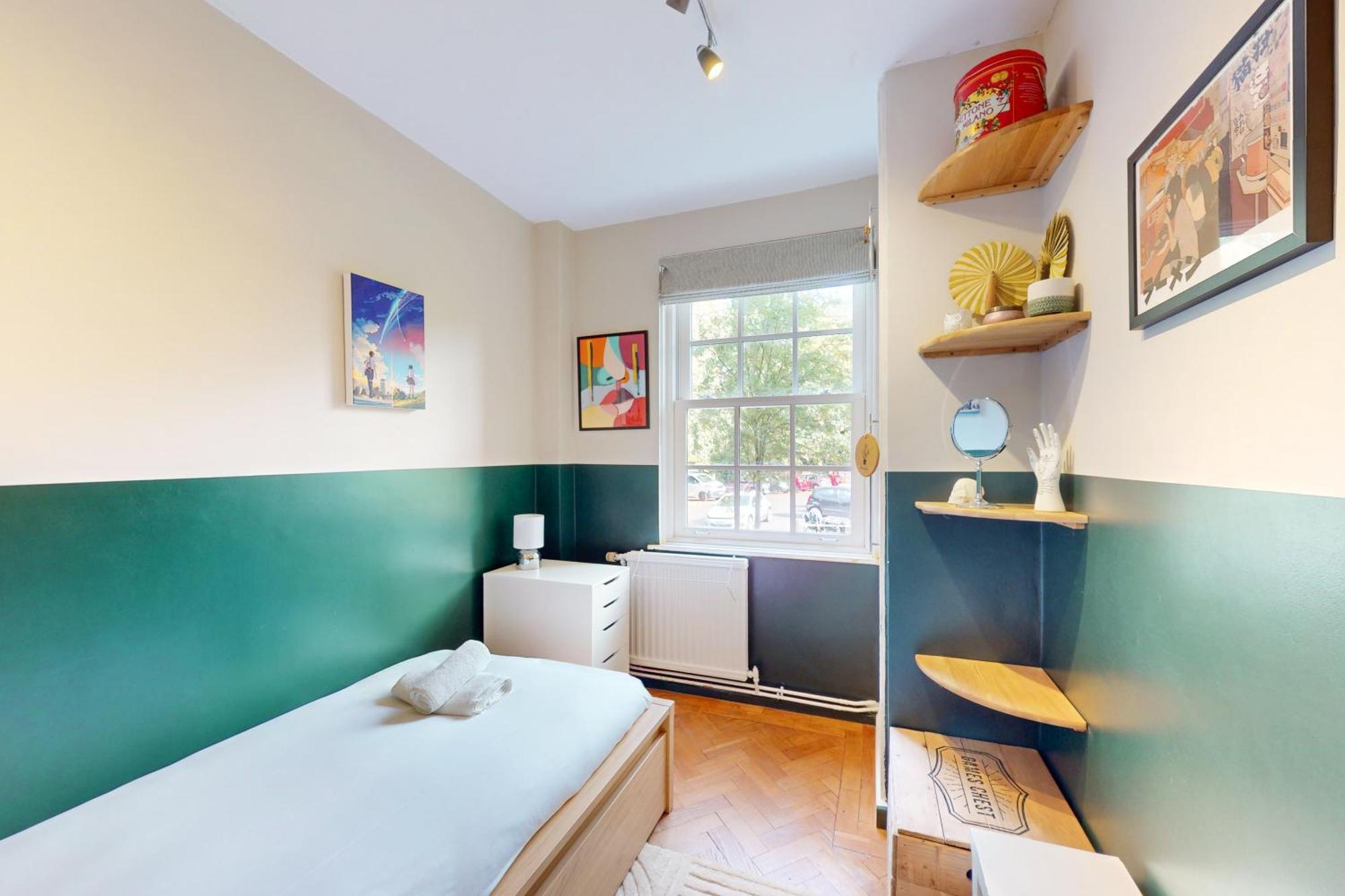 3 Bedroom Family Friendly In Hillcrest *