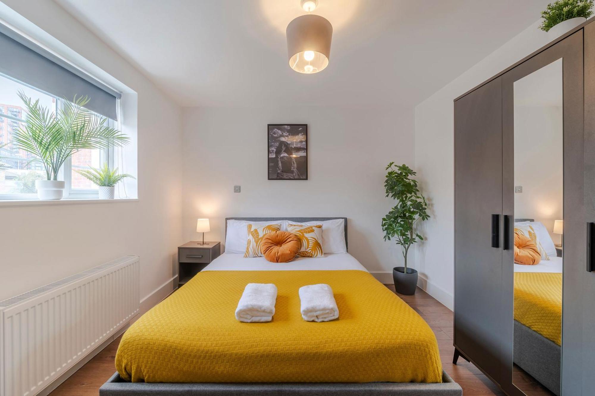 The Perfect London, With 2 Bedrooms 1 Bath - Battersea, Vauxhall And Nine Elms * London