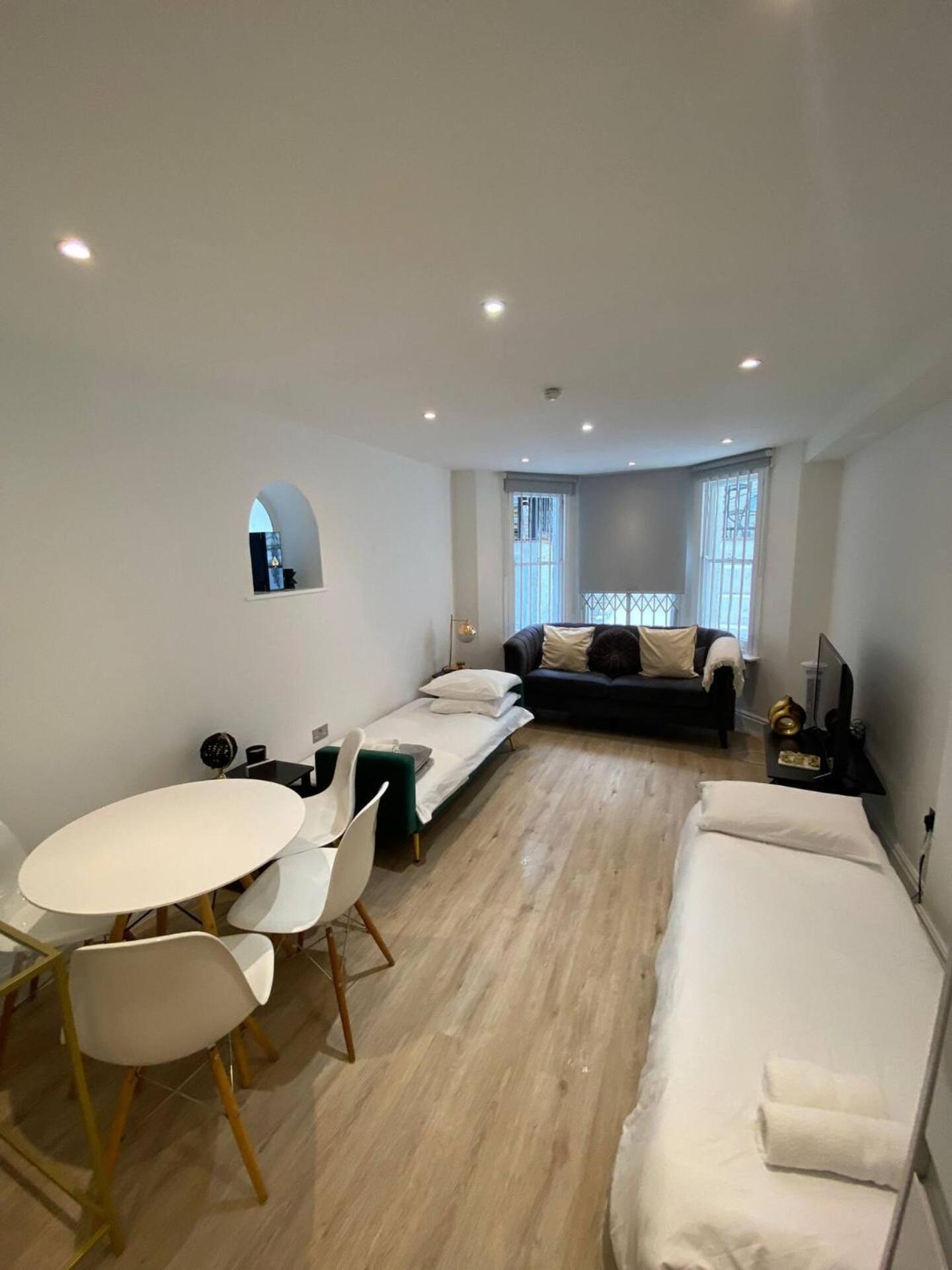 Kensington Luxury Flat With Patio Lägenhet