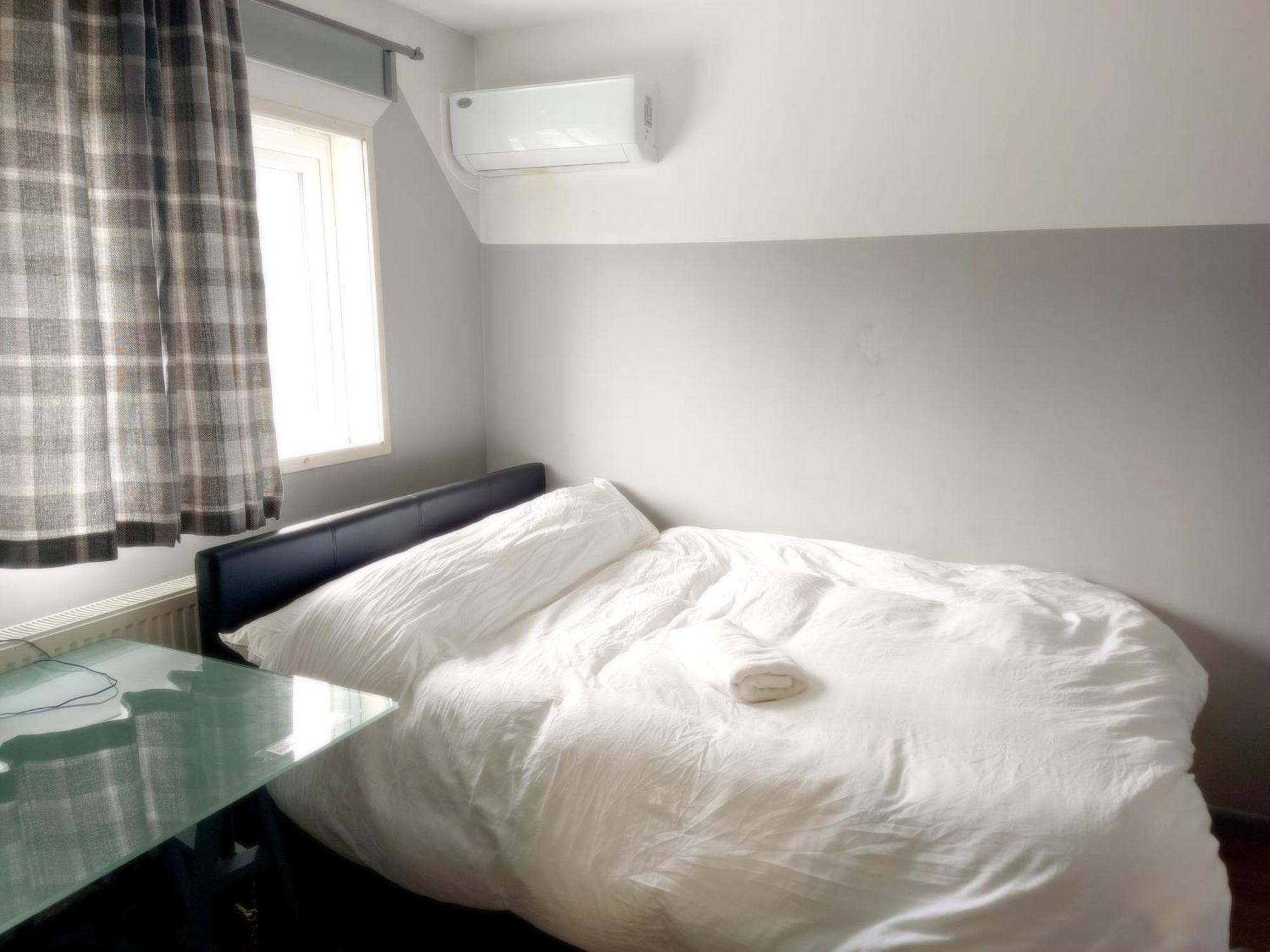 Affittacamere Luxurious En-suite Soft Water Air Conditioning Tv Etherium *