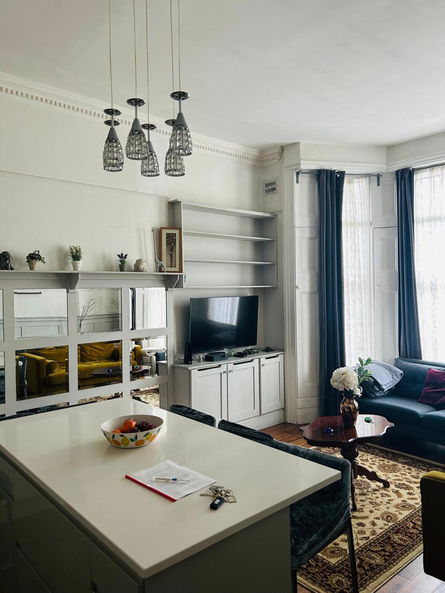 Stunning Holland Park- Sleeps 6 Leilighet *