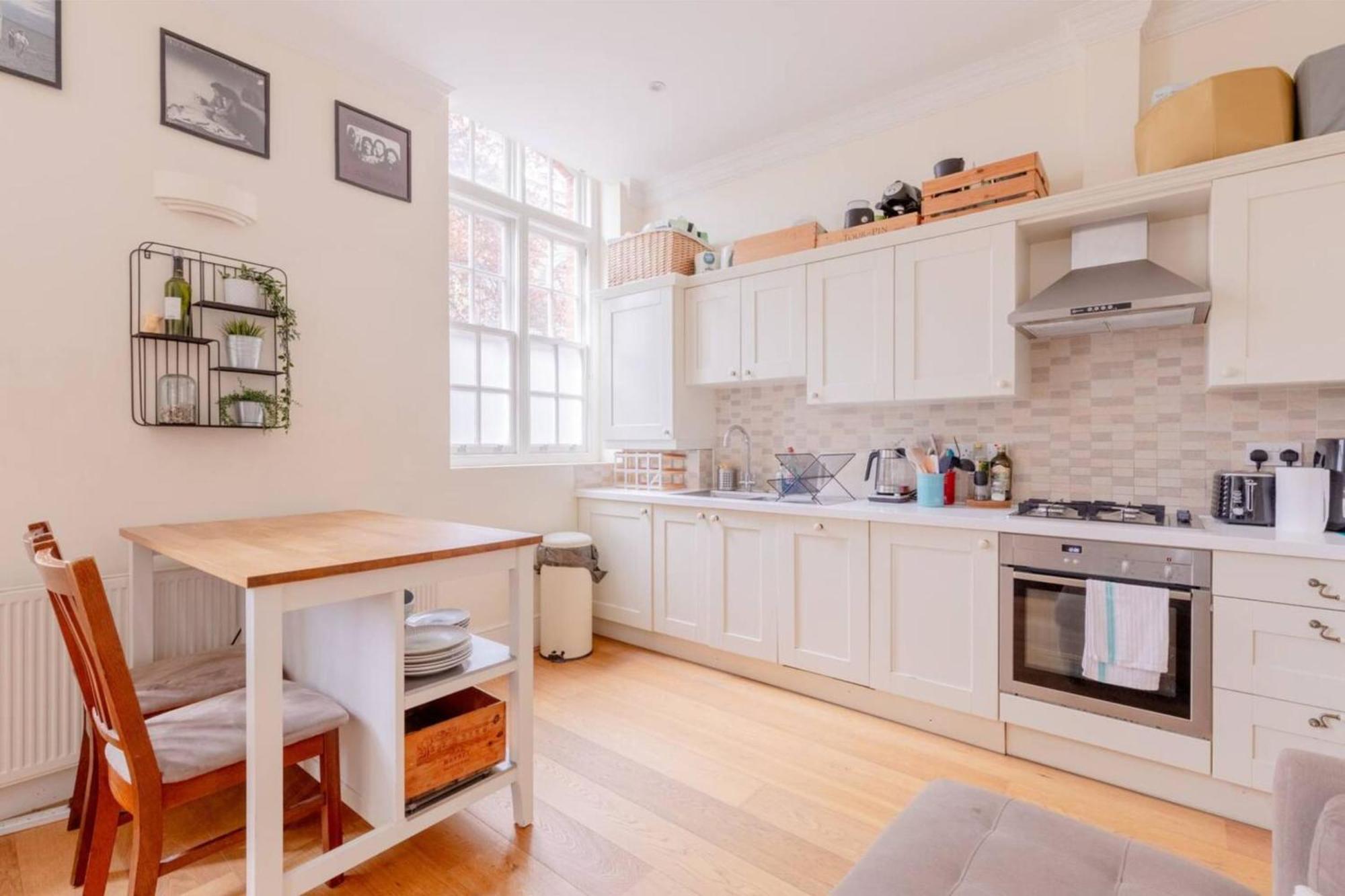 Apartment Stylish Bohemian 2bd Flat Mile End Park! *