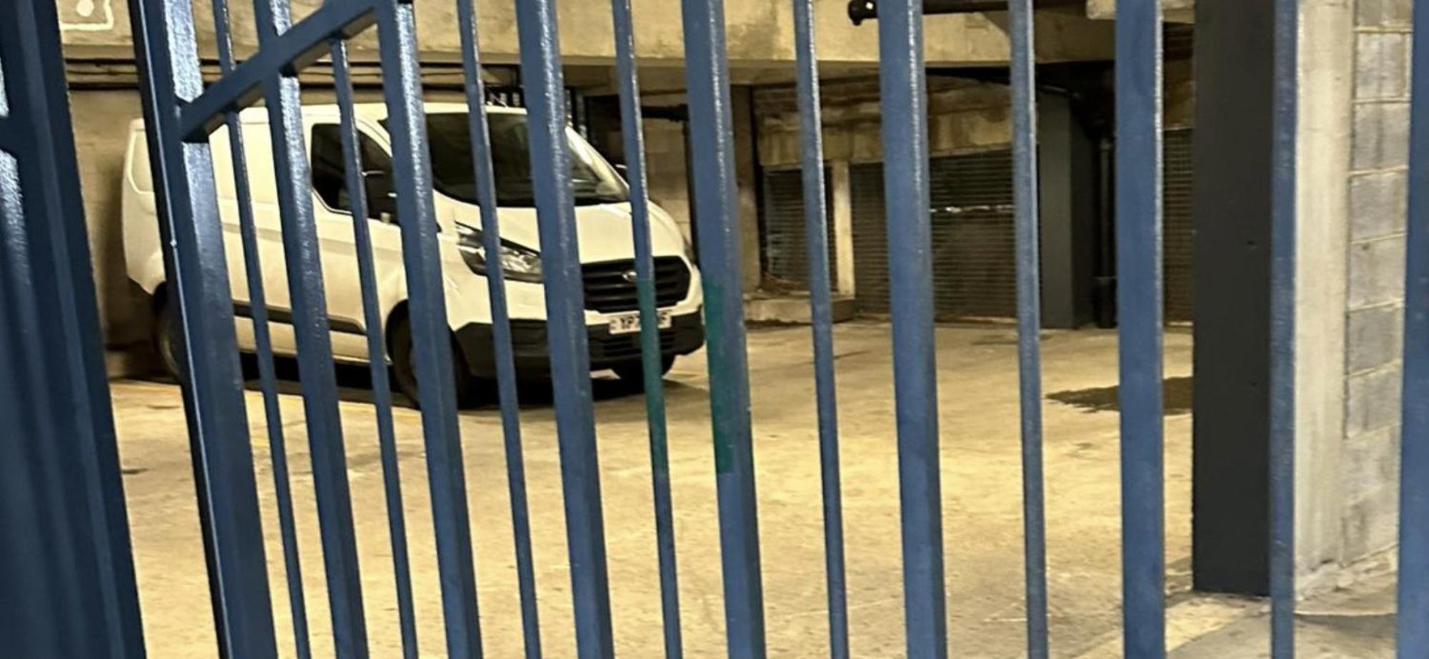 Tower Bridge, Boutique, Shad Thames Butlers Wharf Secure Parking , Balcony View Of Shard, Luxury With Van Parking Upto 4 Vans Ideal For Builders Shopfitters Secure Cctv Lägenhet London