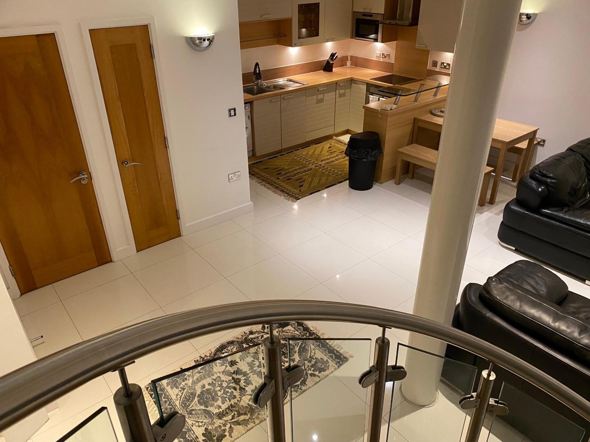 Royal Docks Penthouse * London