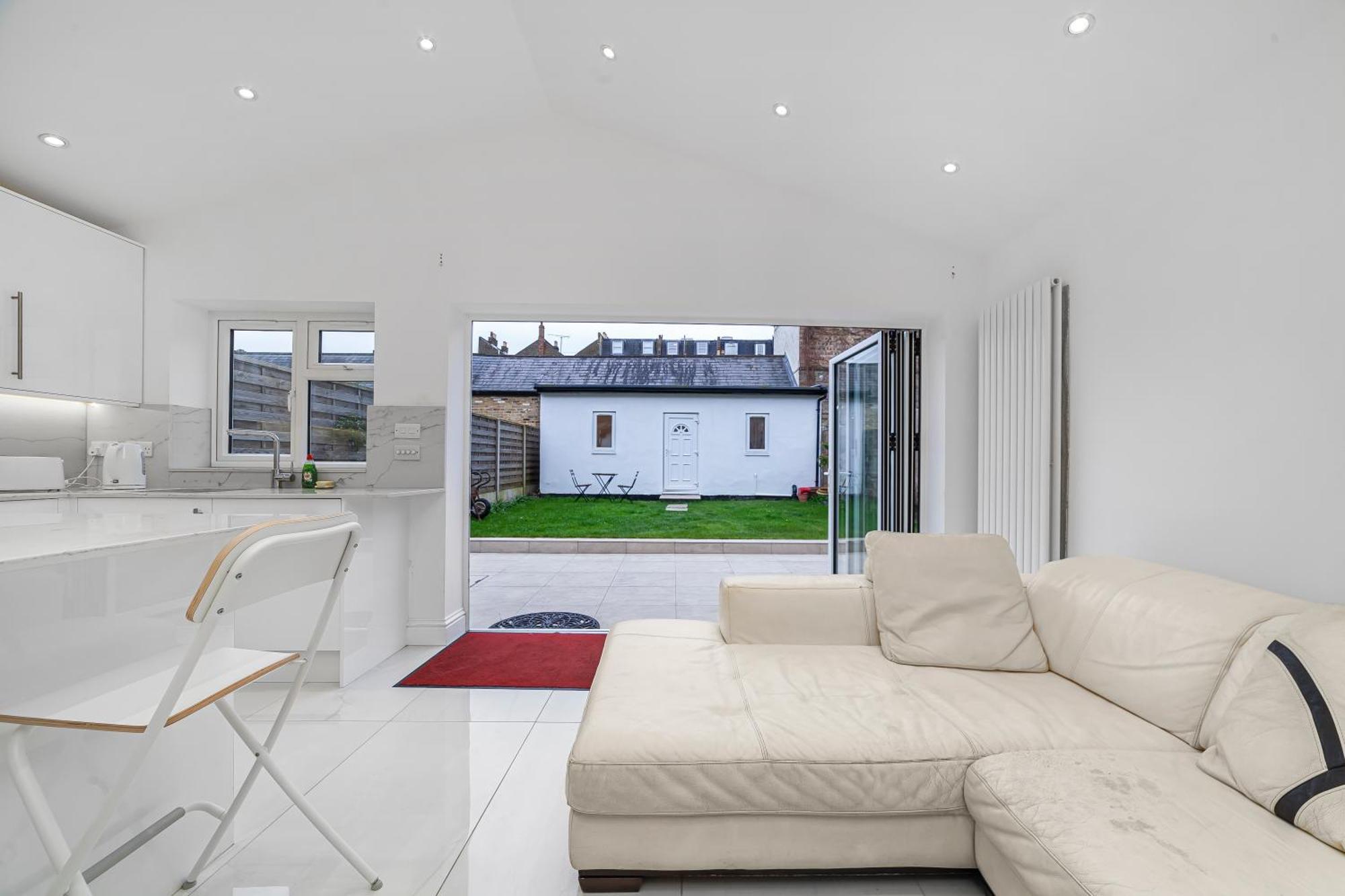 Privatunterkunft Spot Homes *
