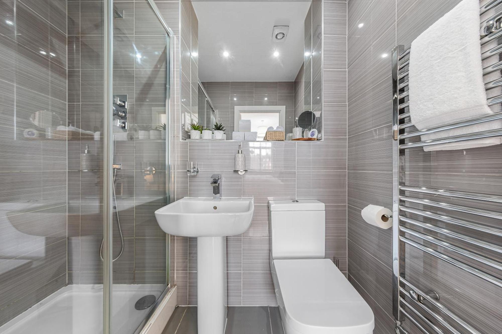 Apartment Modern Flat In Stockwell, 10 Mins From Oxford Circus