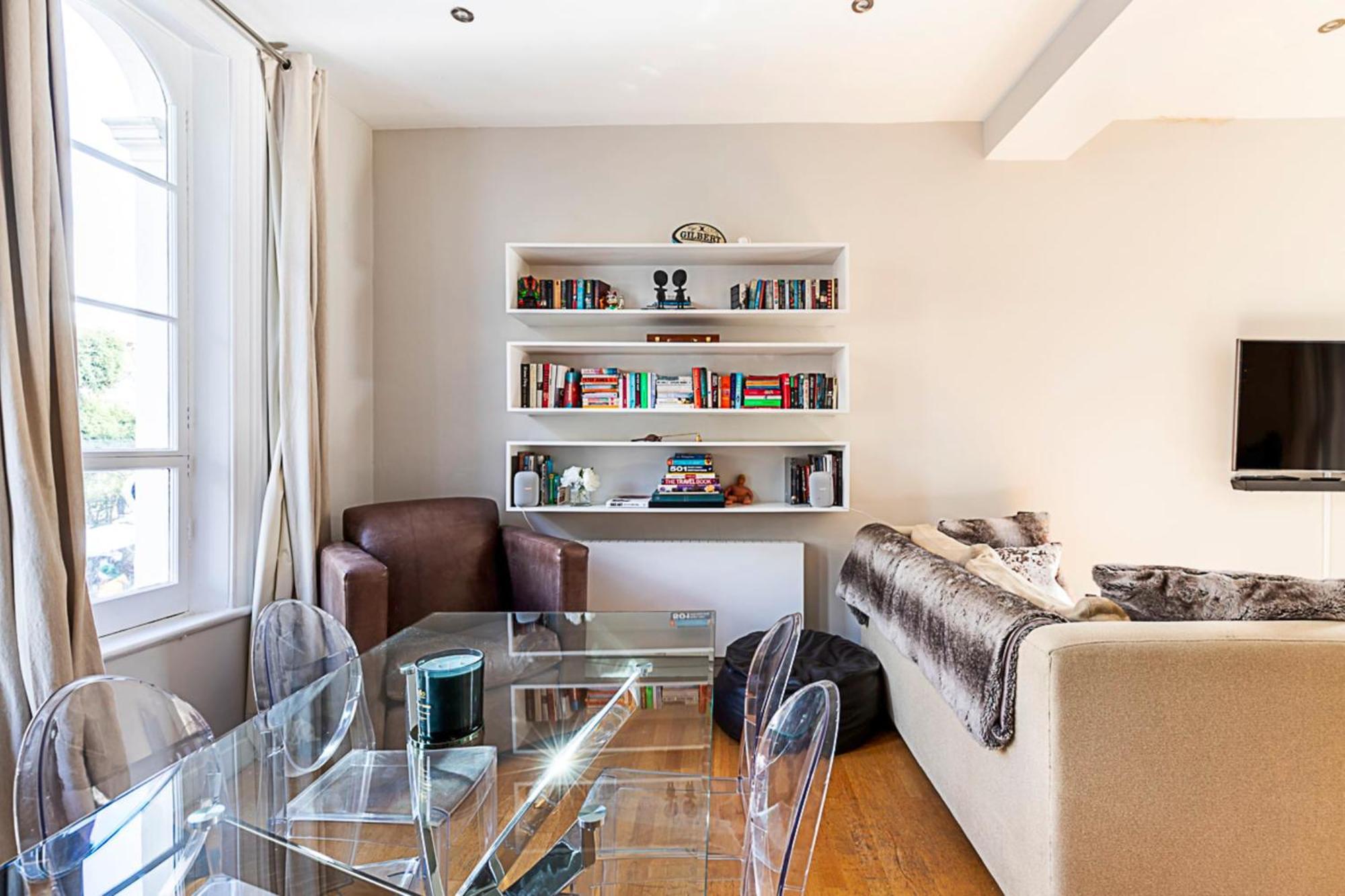 Charming Two Bed Maisonette In Notting Hill Apartment London