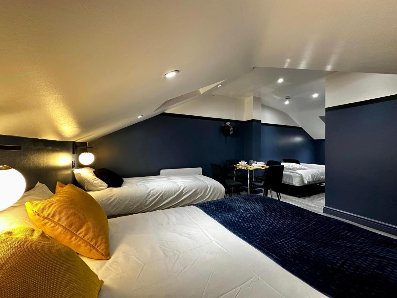 Maison d'hôtes 39 Blue House Luxury Ensuite Ideal For Tourists *