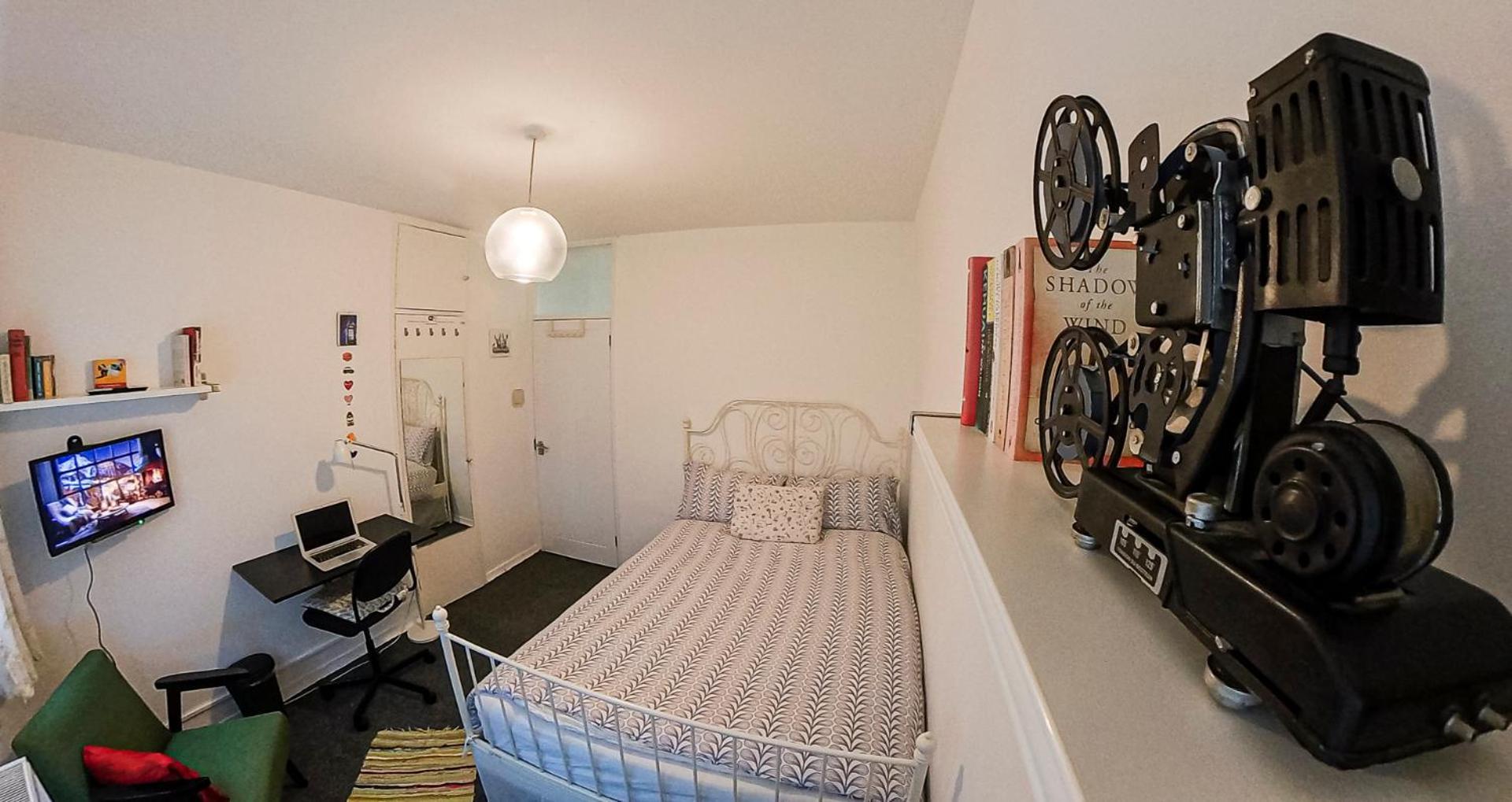 Centrally Located Comfortable In * London