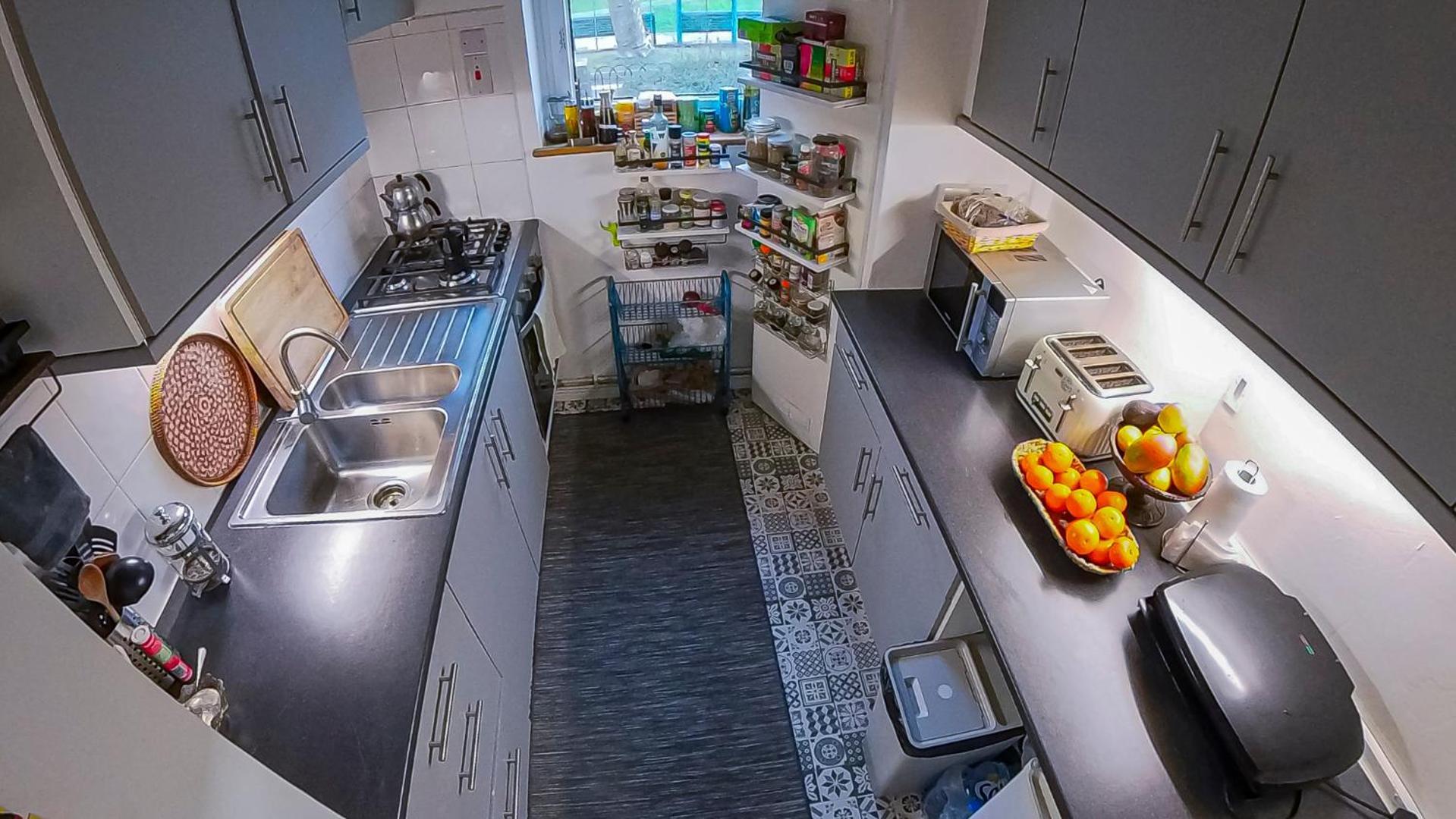 Centrally Located Comfortable In Privat overnatting London