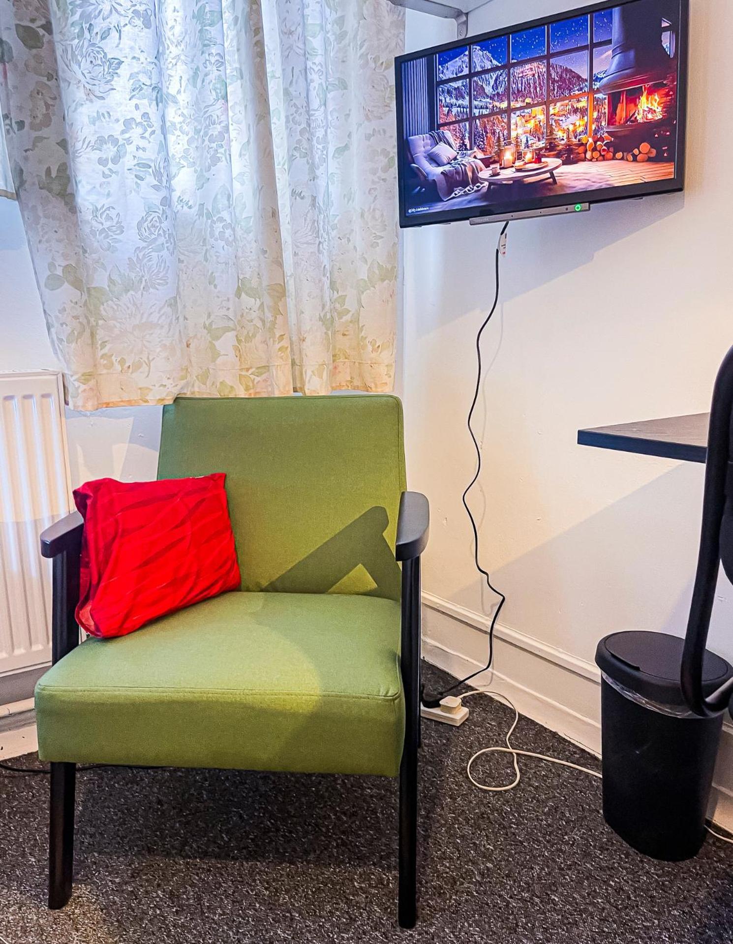 Centrally Located Comfortable In *