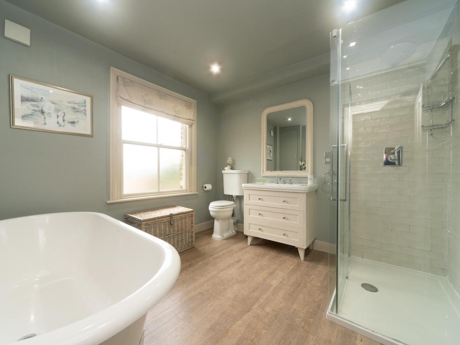 Unique House In A Picturesque Greenwich Street Pass The Keys Holiday home