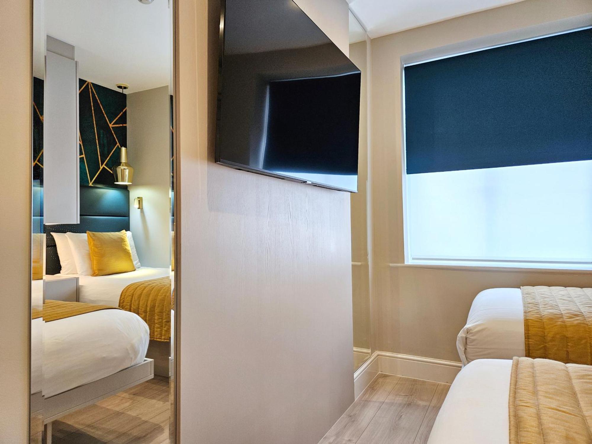 Nox Hyde Park Aparthotel