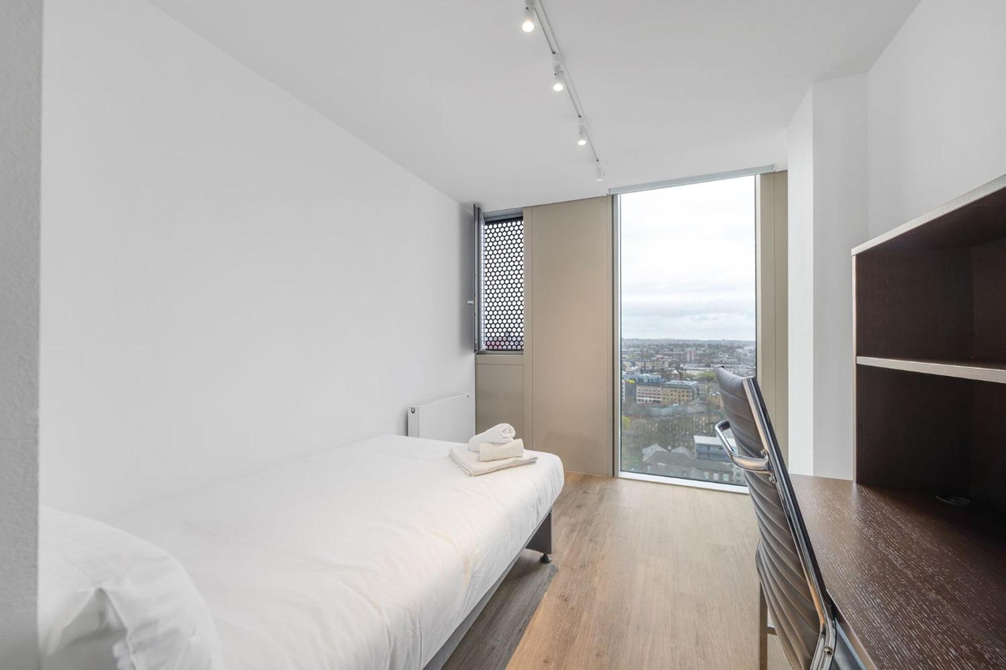 Appartement Studios, And Private Bedrooms With Shared Kitchen At Chapter Kings Cross In *