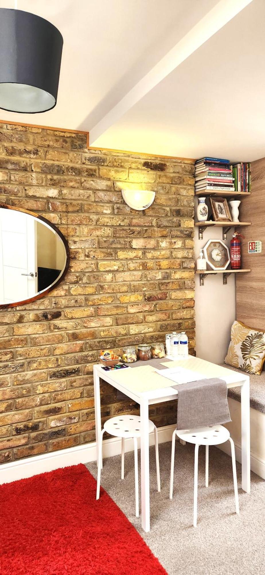 Lägenhet Newly Refurb Period 1-bed With Roof Terrace, 47 Sqm-500 Sqft, In Putney Near River Thames *