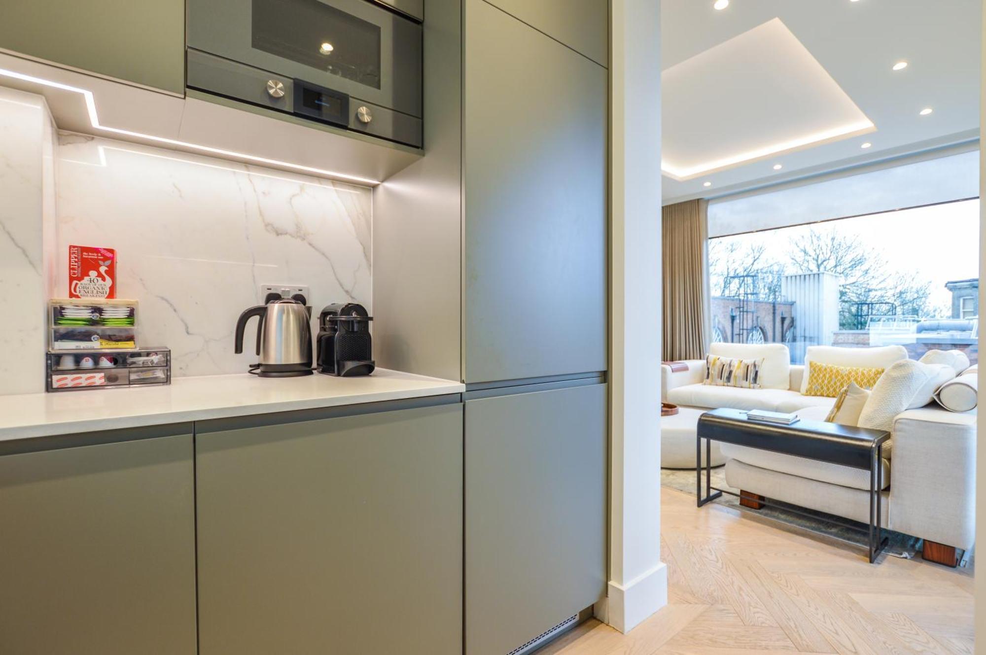 Haverstock Hill Serviced By Concept * London