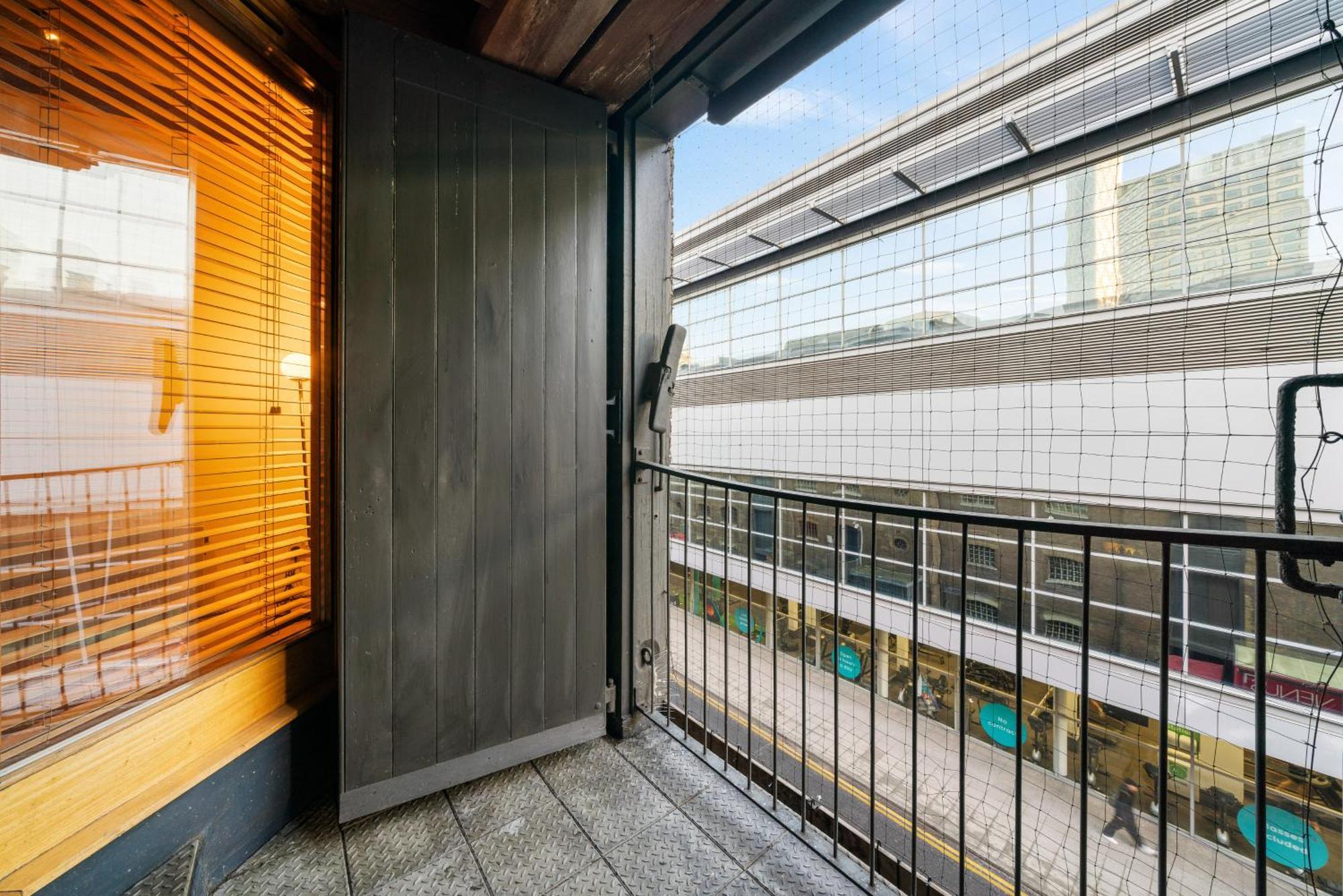 Canary Wharf - Converted Warehouse Leilighet