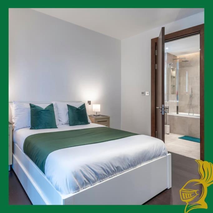 The Embassy Two Bedrooms Devereux Residences Lejlighed