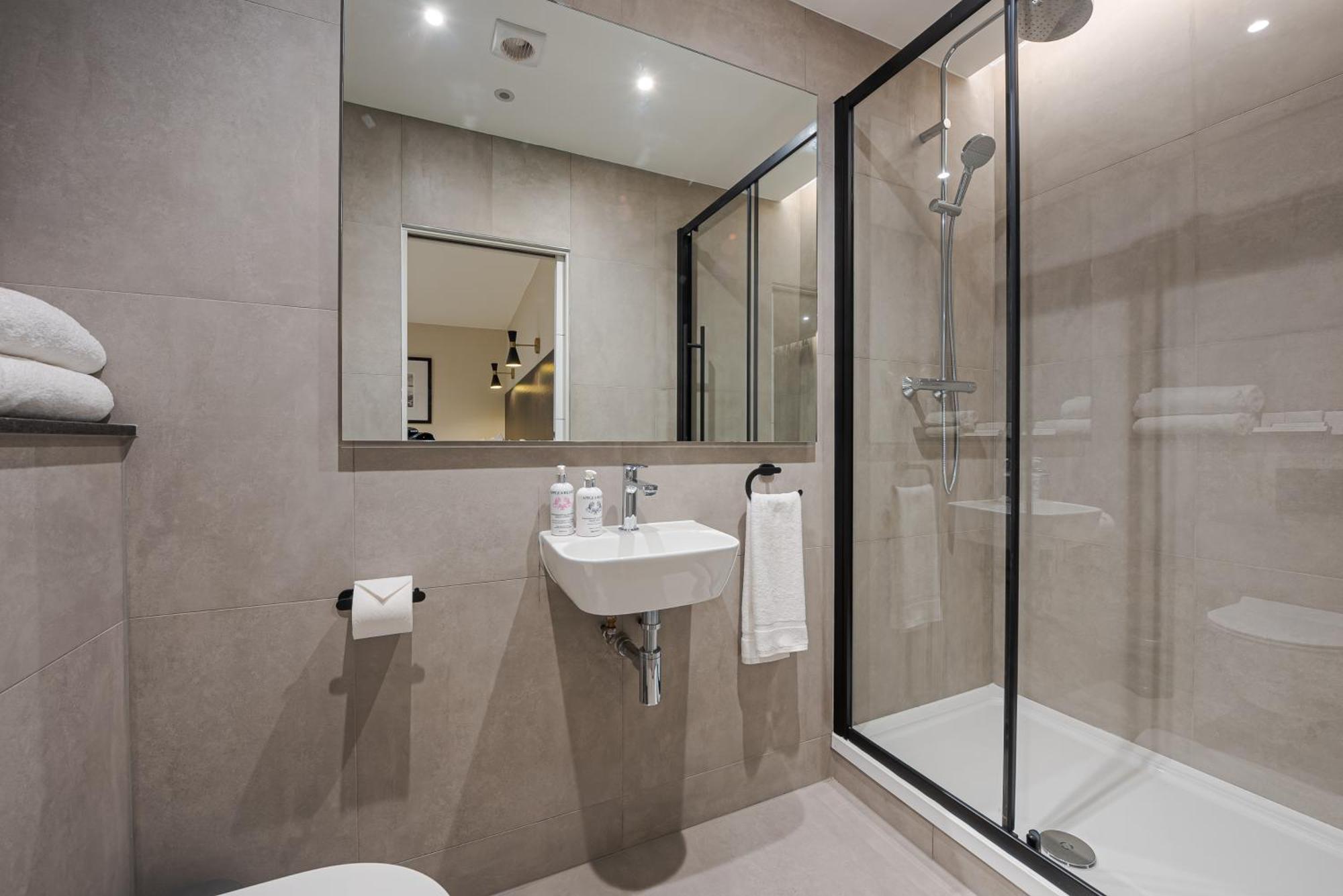 King's Cross Express Hotel
