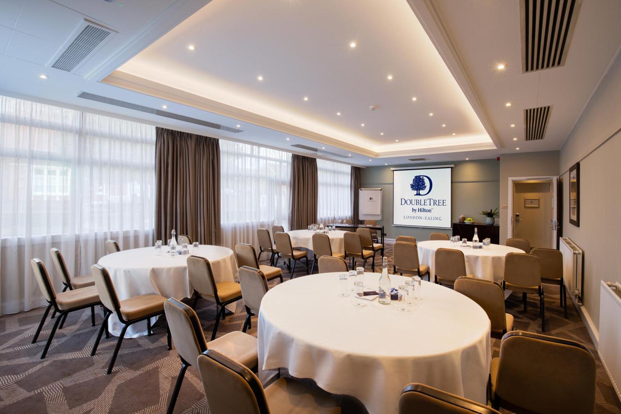 Doubletree By Hilton Ealing Londen
