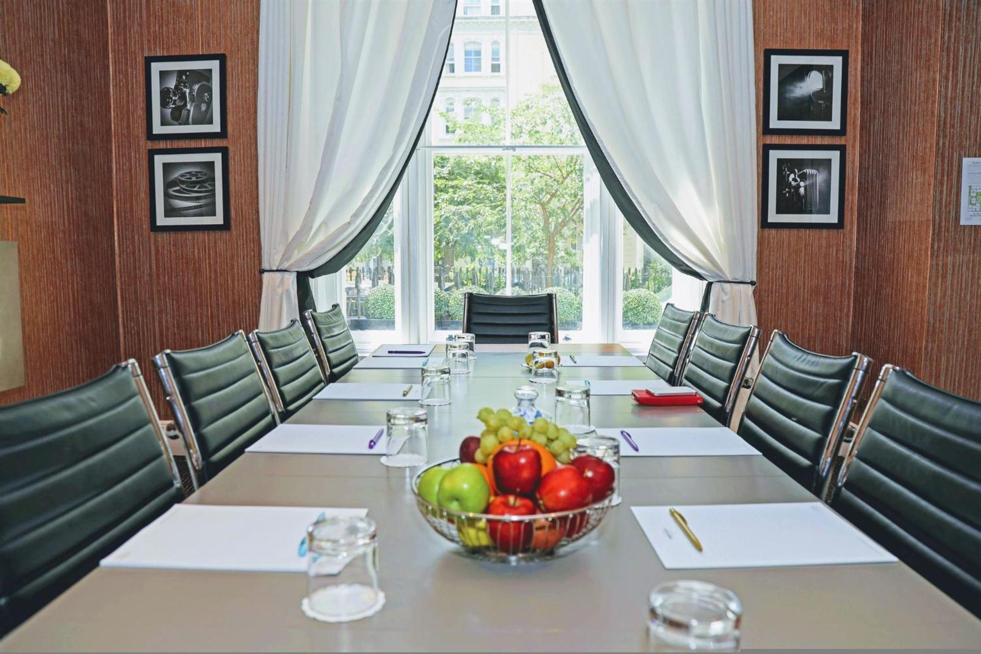 Indigo Hyde Park Paddington By Ihg