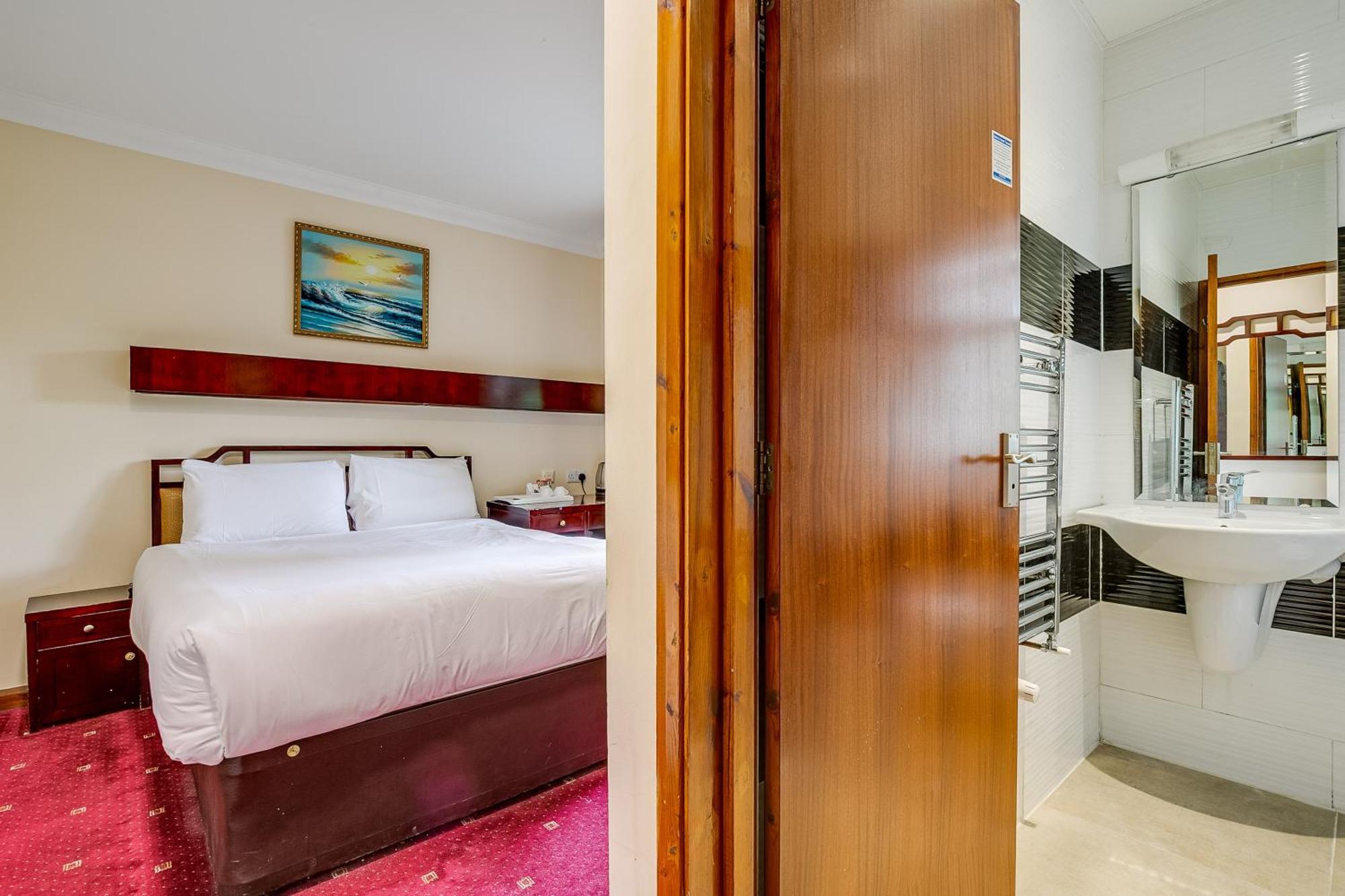 Star Hotel