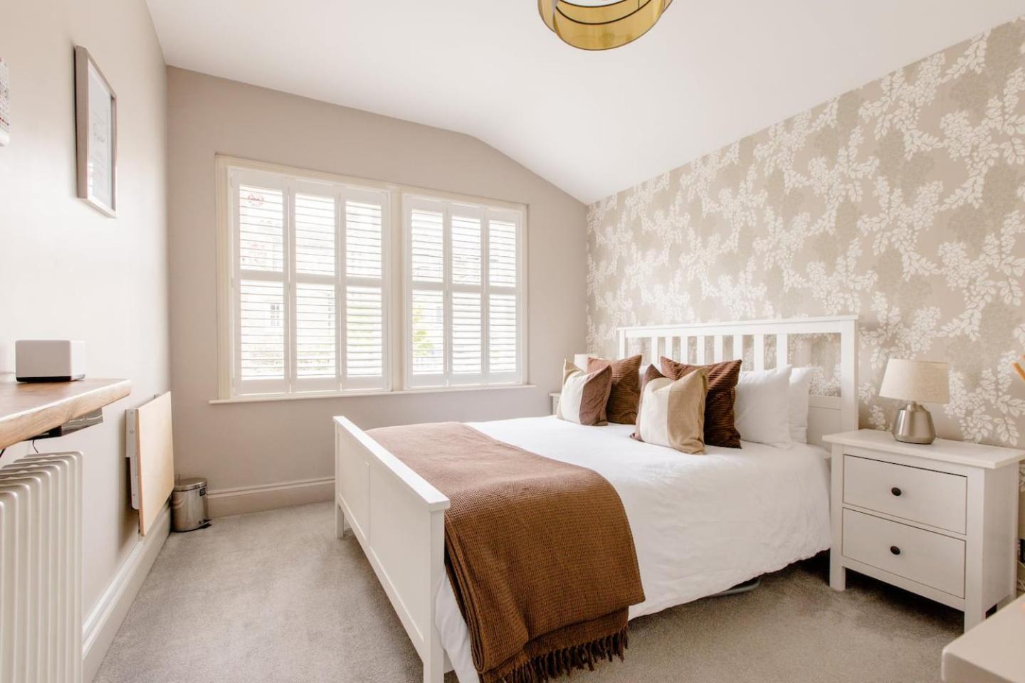 Clapham - Kingsize Bed - En-suite - Quiet With Garden Views - * London