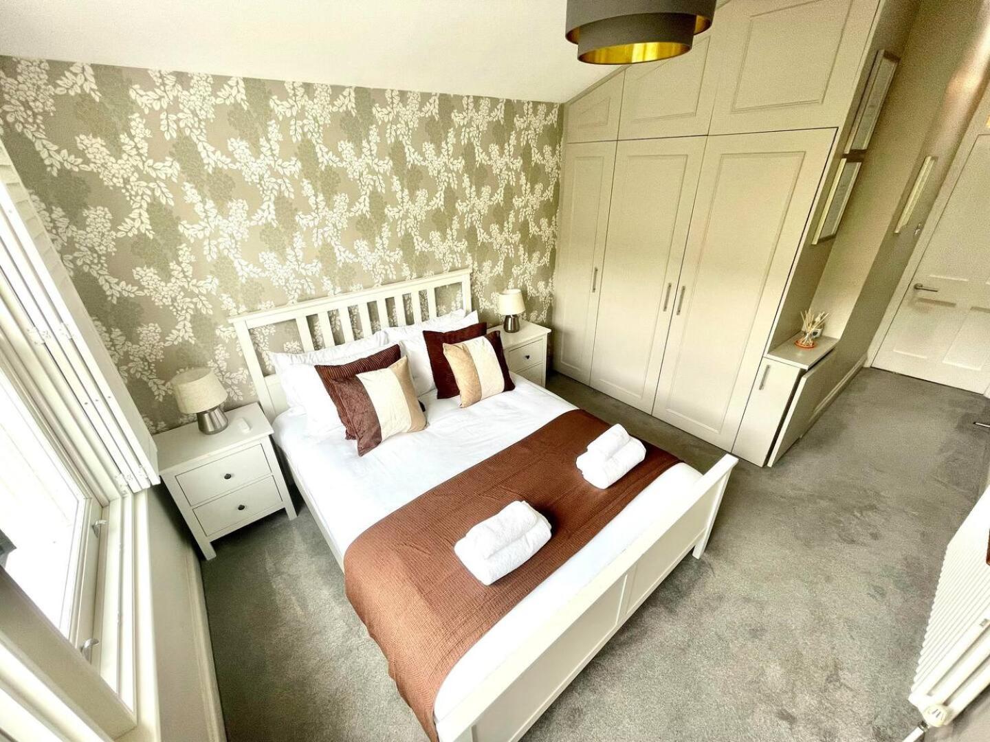 Clapham - Kingsize Bed - En-suite - Quiet With Garden Views - London