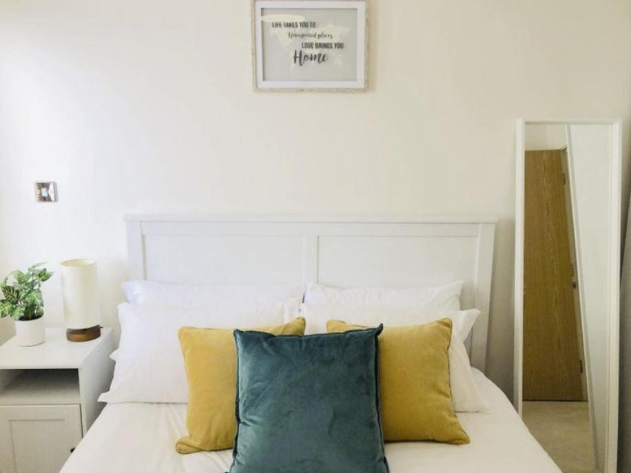 Charming Double-bedroom In Flat Privatunterkunft