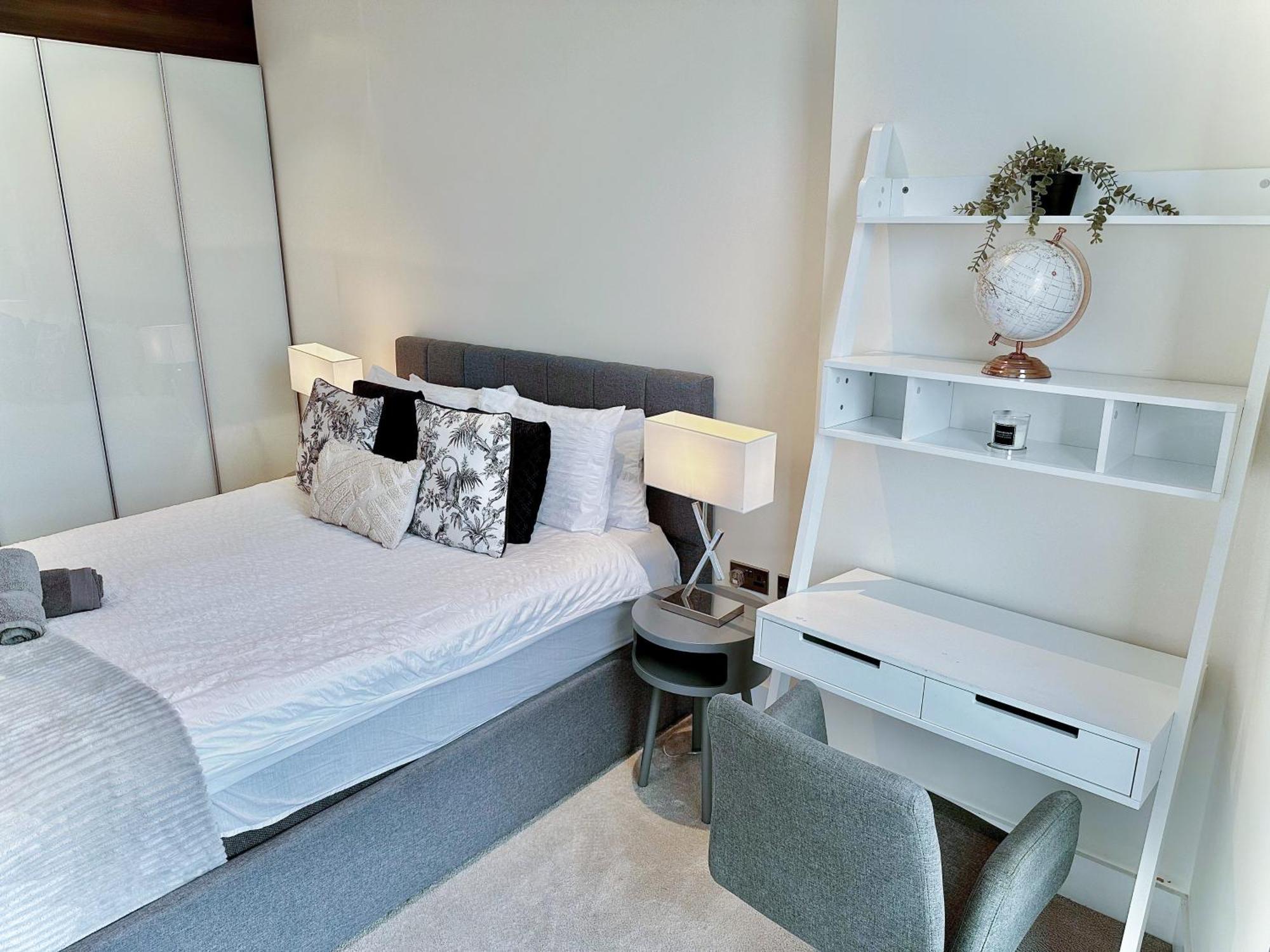 3 Bedroom Penthouse With Private Terrace, Battersea, Nine Elms Lejlighed *