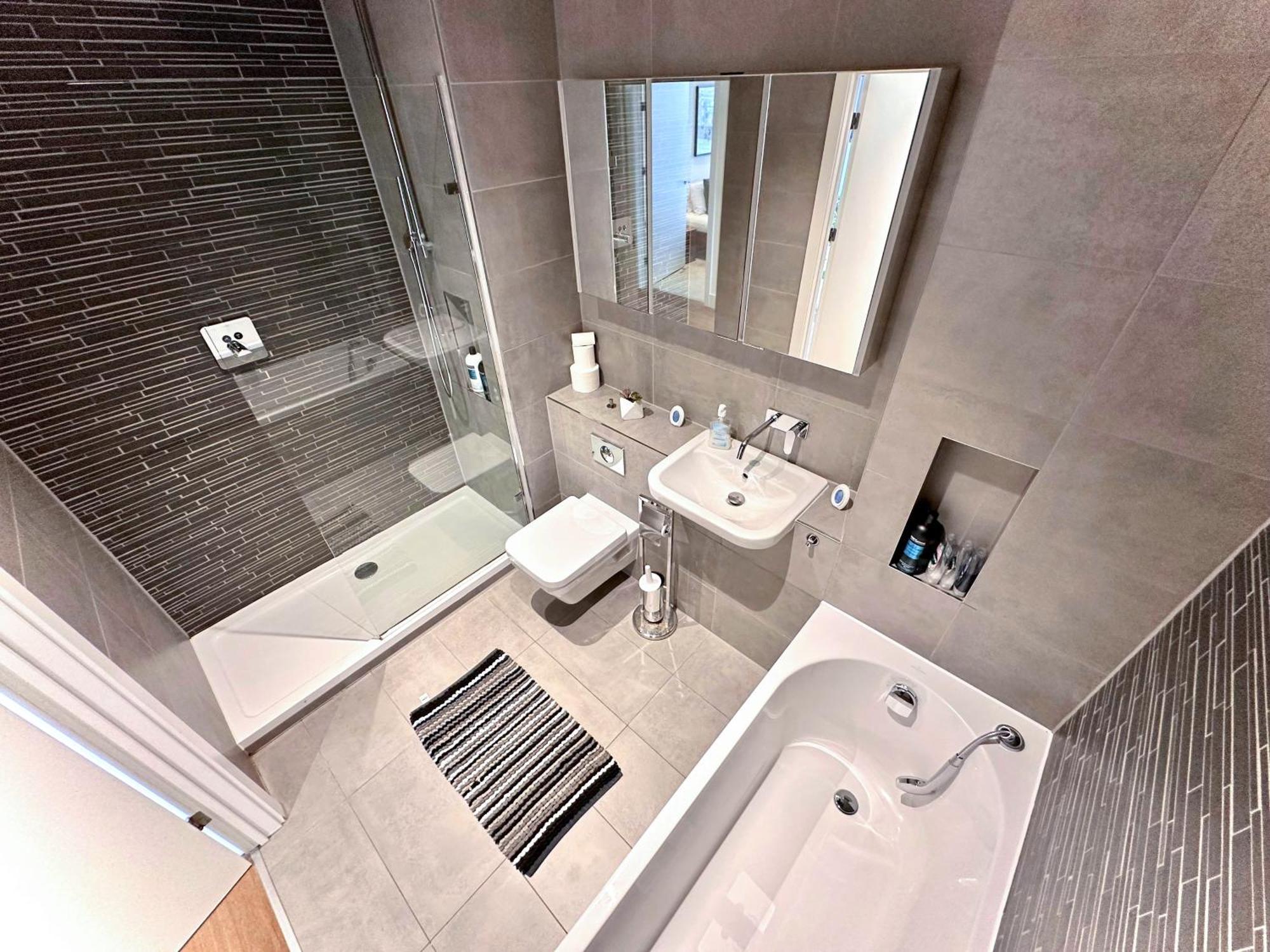 3 Bedroom Penthouse With Private Terrace, Battersea, Nine Elms Lejlighed