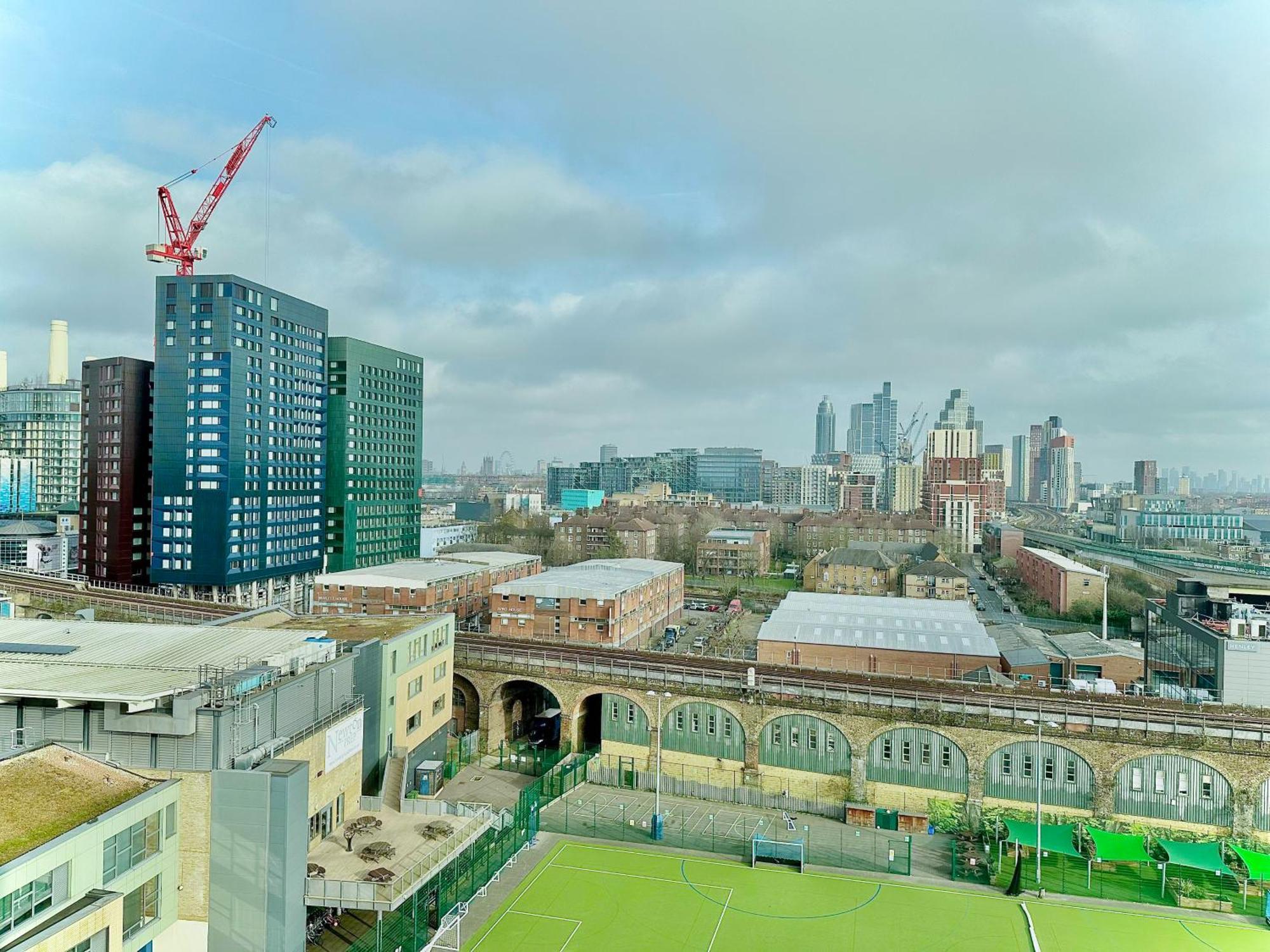 3 Bedroom Penthouse With Private Terrace, Battersea, Nine Elms Lejlighed