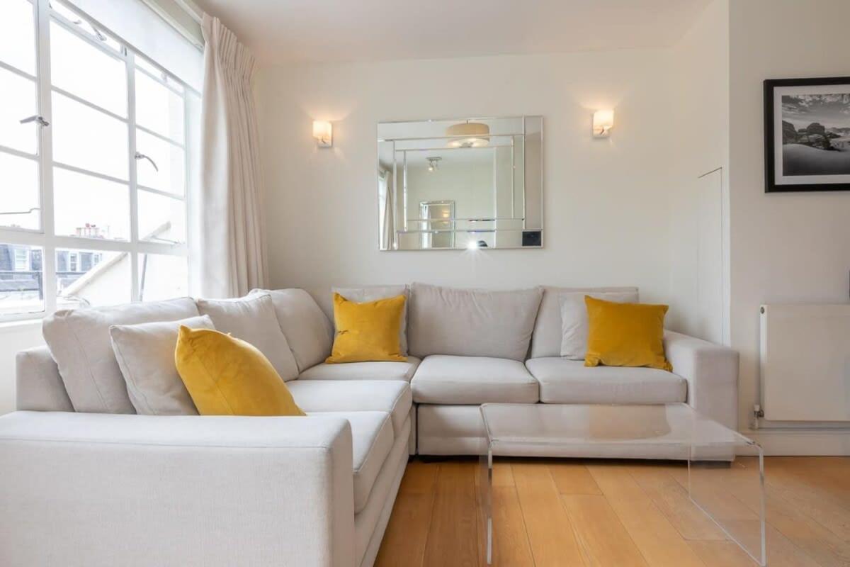 Appartamento Bright & Spacious Floor In Chelsea *