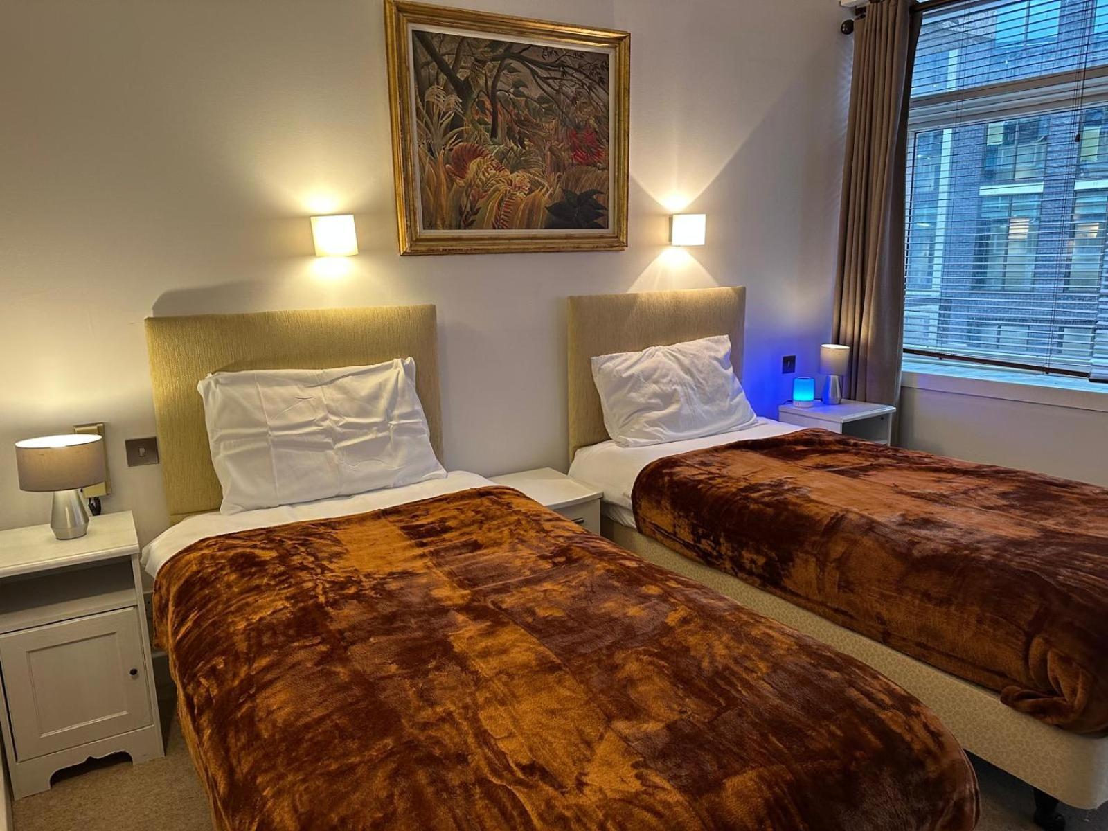 Marble Arch Property * London