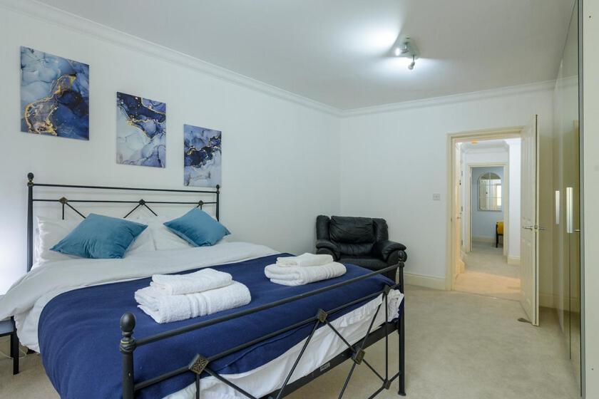Spectacular 3 Bed In Blackheath Lägenhet