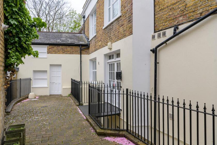 Lägenhet Spectacular 3 Bed In Blackheath