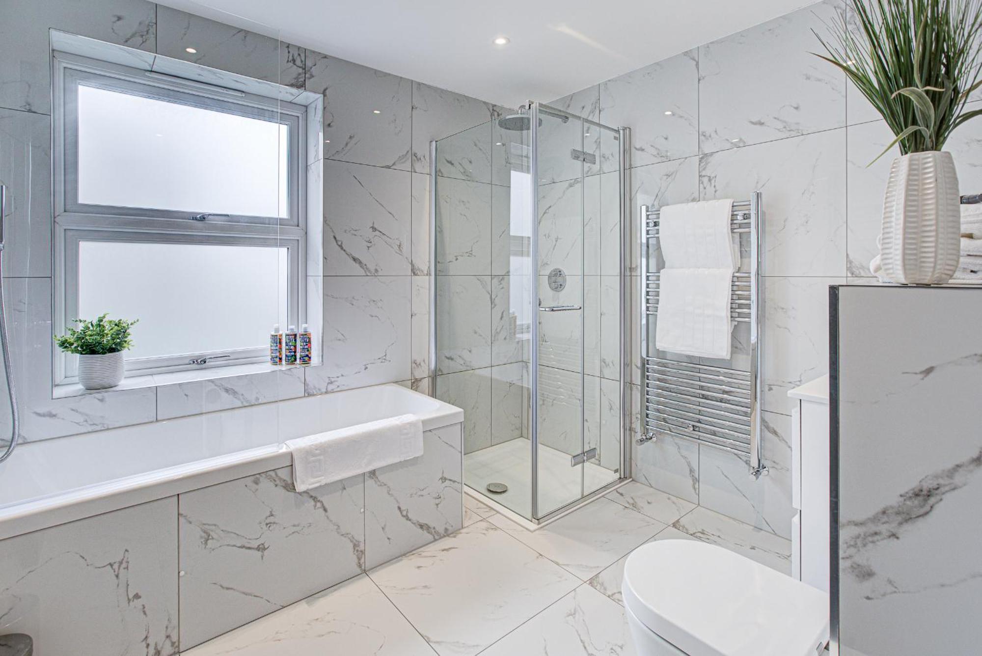 Hybrid Resi - Fulham Near Chelsea And Putney * Londen