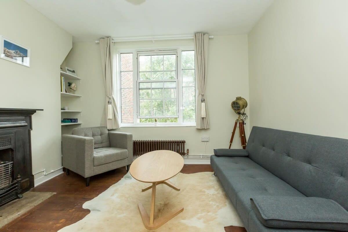 Lägenhet Convenient 2 Bedroom In Waterloo London