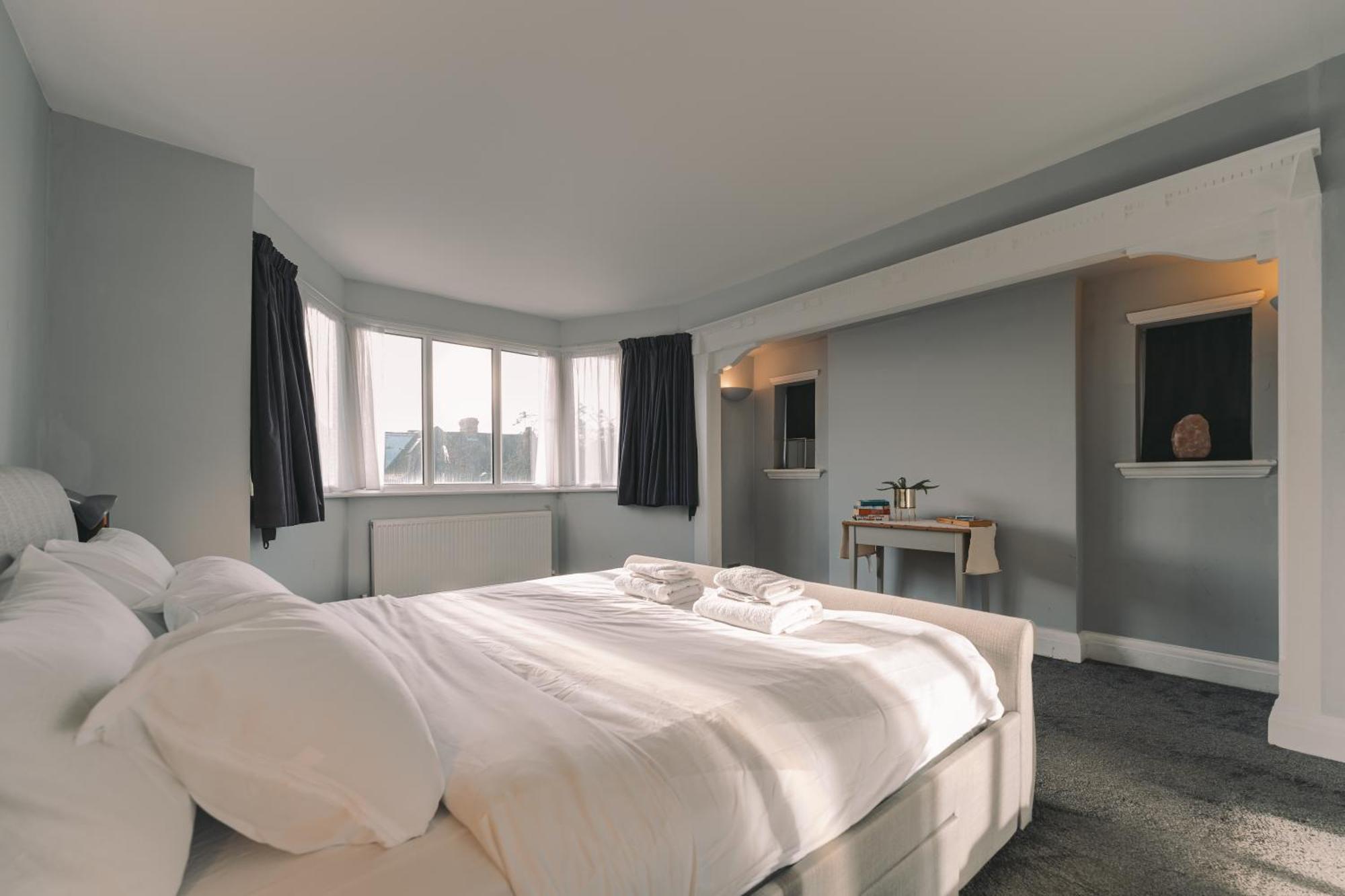 Modern Flat By The Underground. Lejlighed London