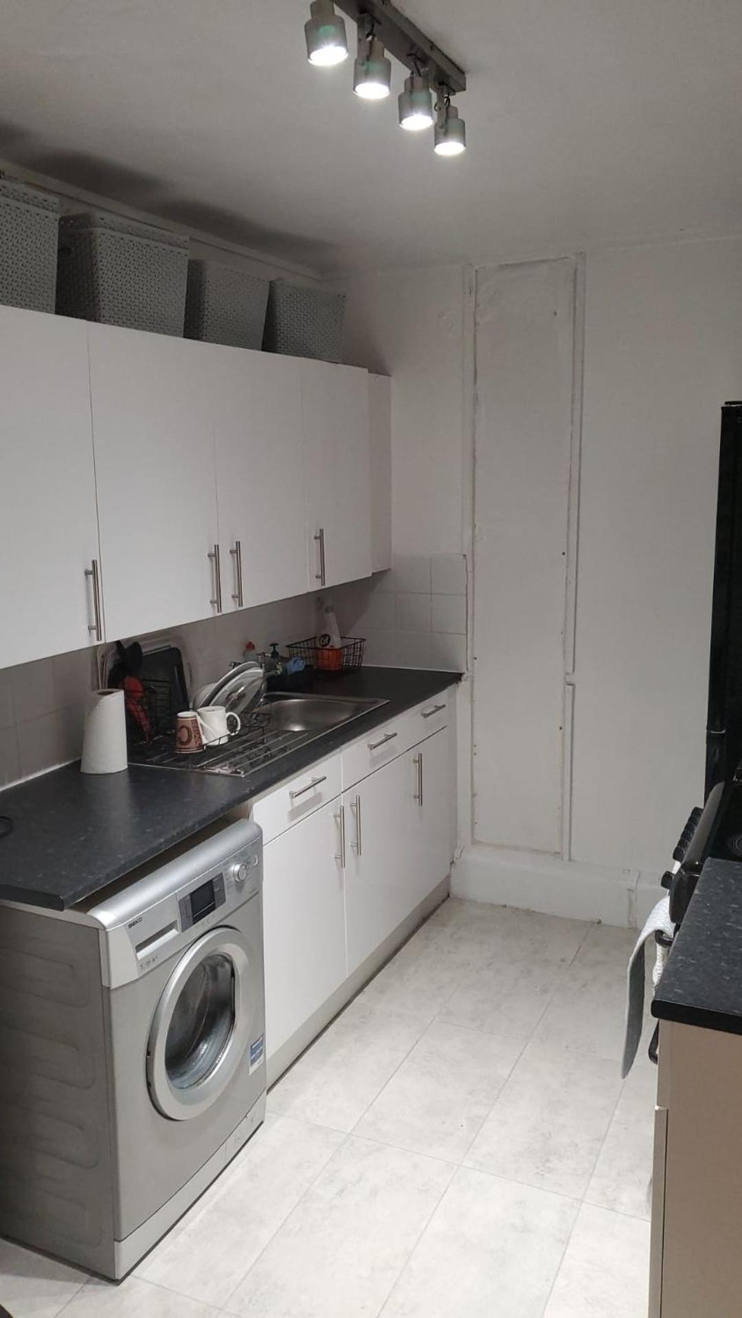 Apartment Cosy 2 Bedroom In South West
