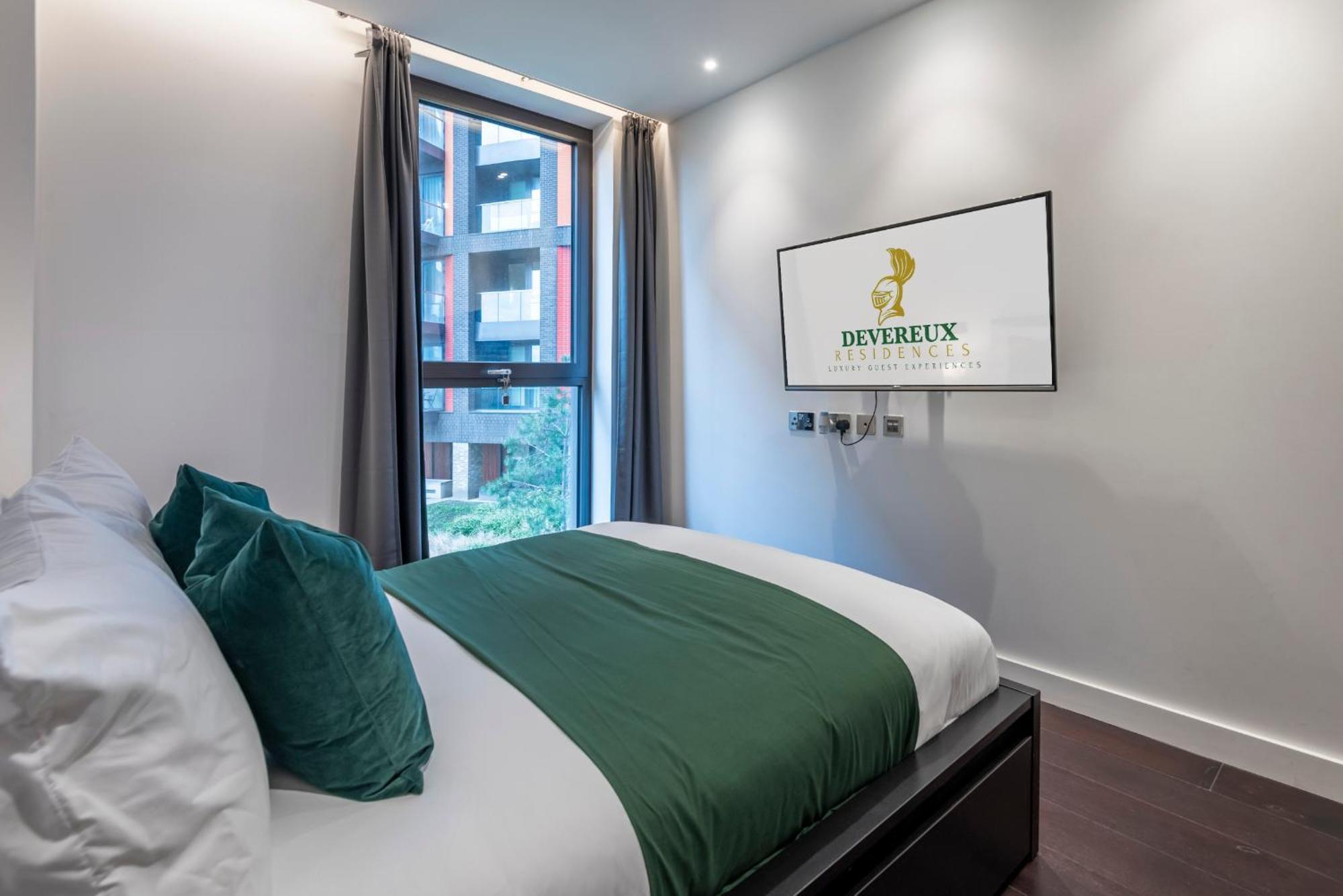 The Embassy Two Bedrooms Devereux Residences Lejlighed London