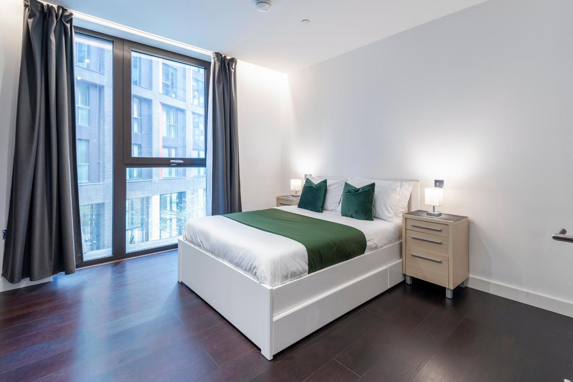The Embassy Two Bedrooms Devereux Residences Lejlighed