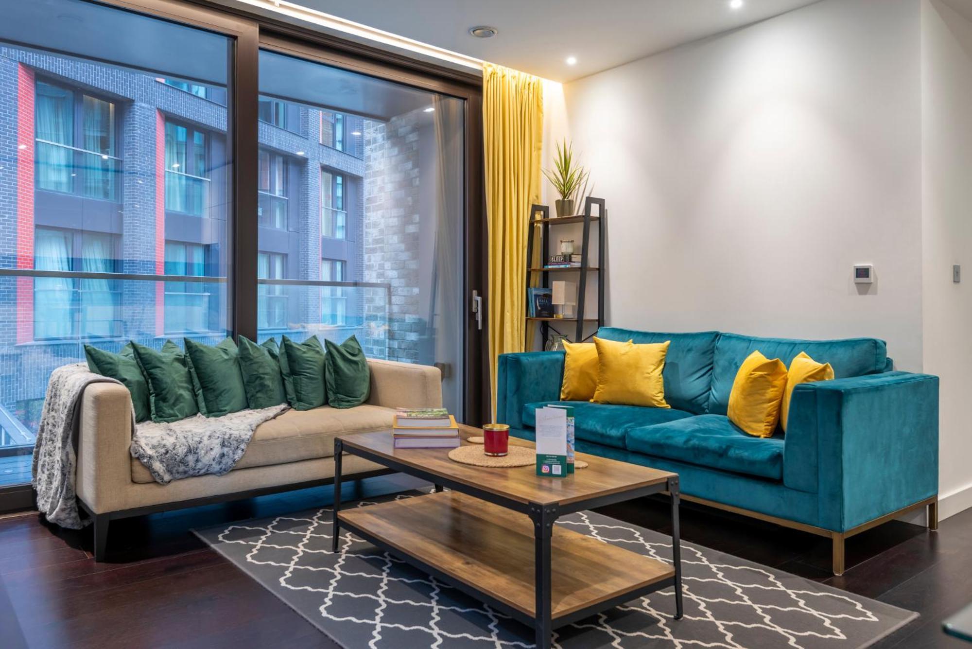 The Embassy Two Bedrooms Devereux Residences Lejlighed