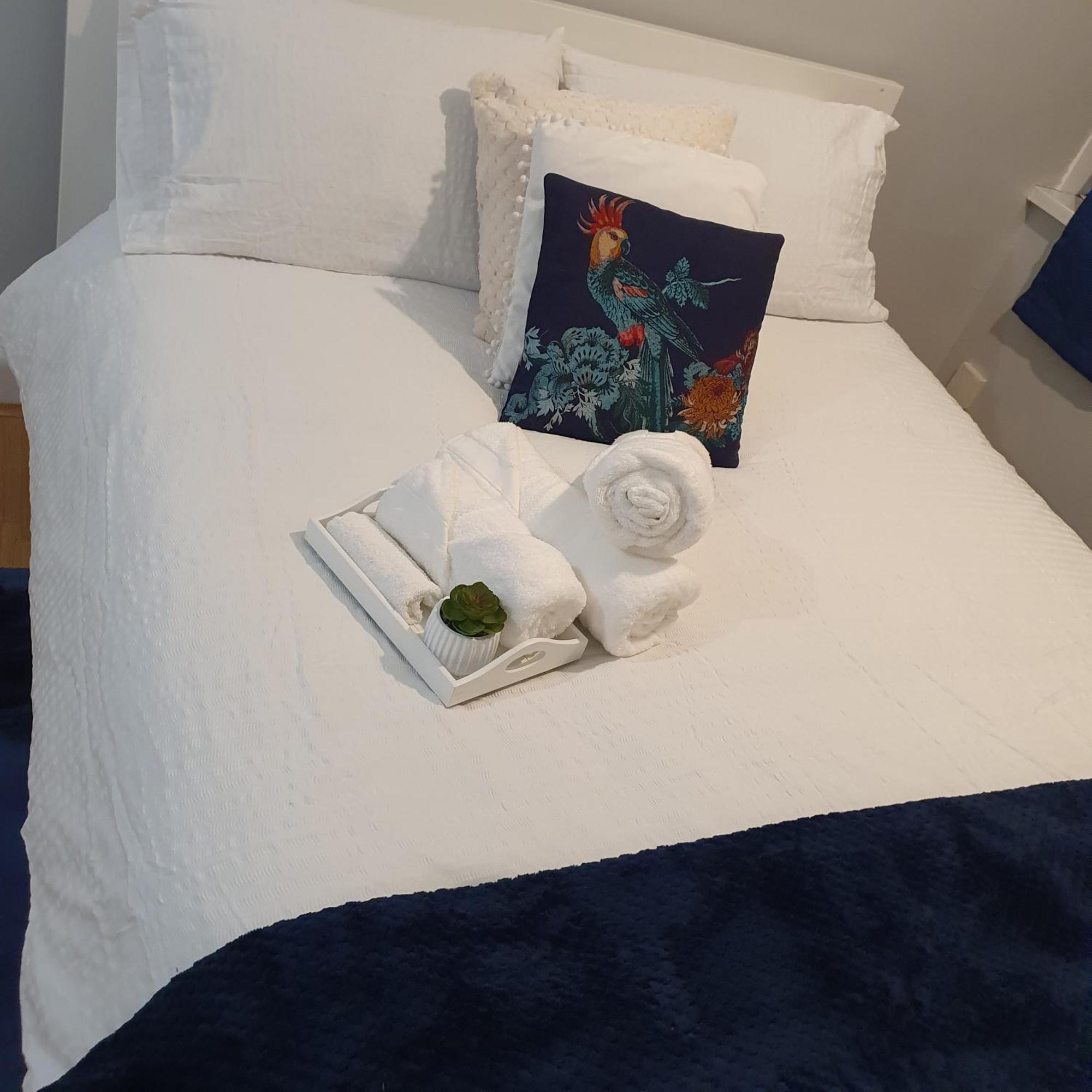 Yolo House Guest house London