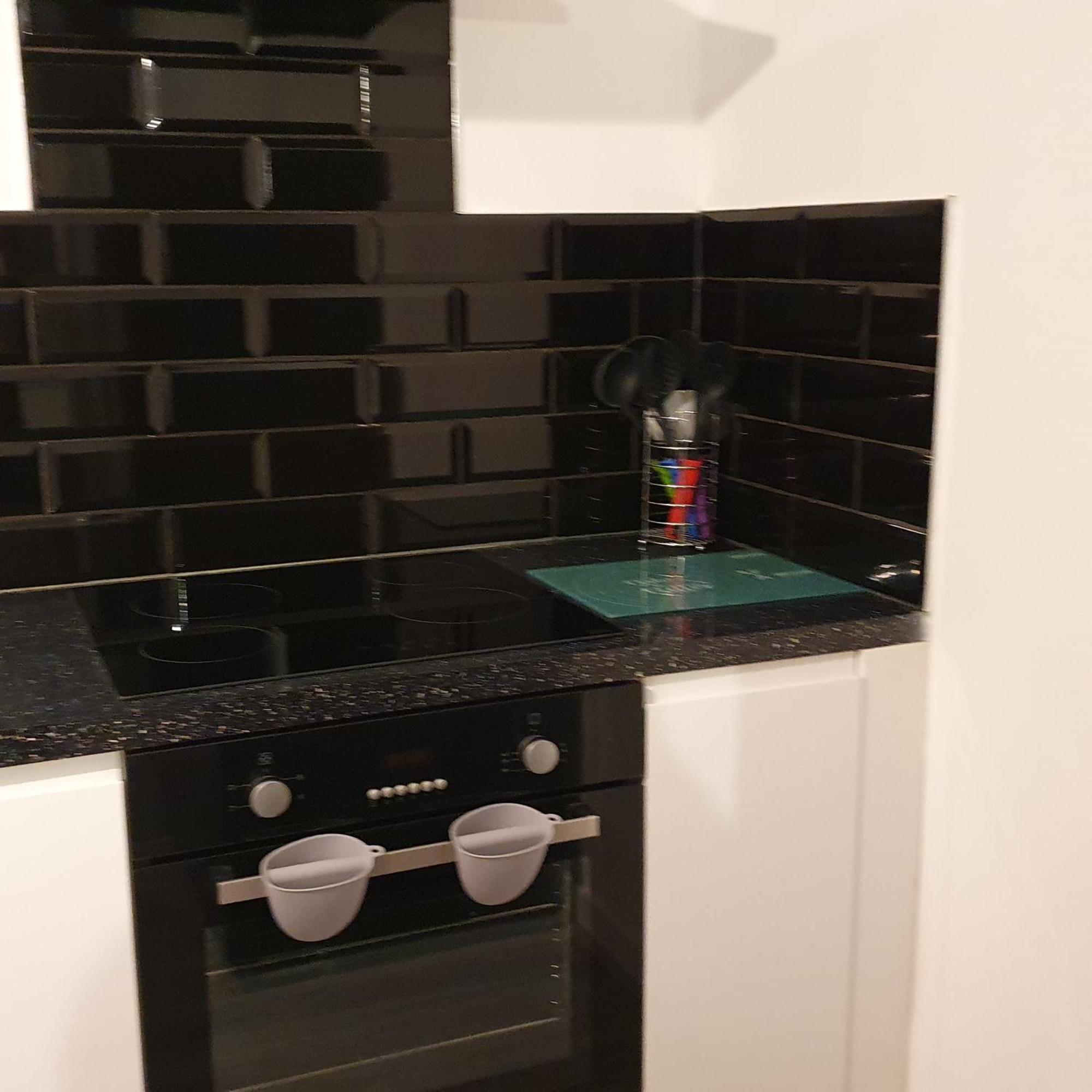 Guest house Yolo House London