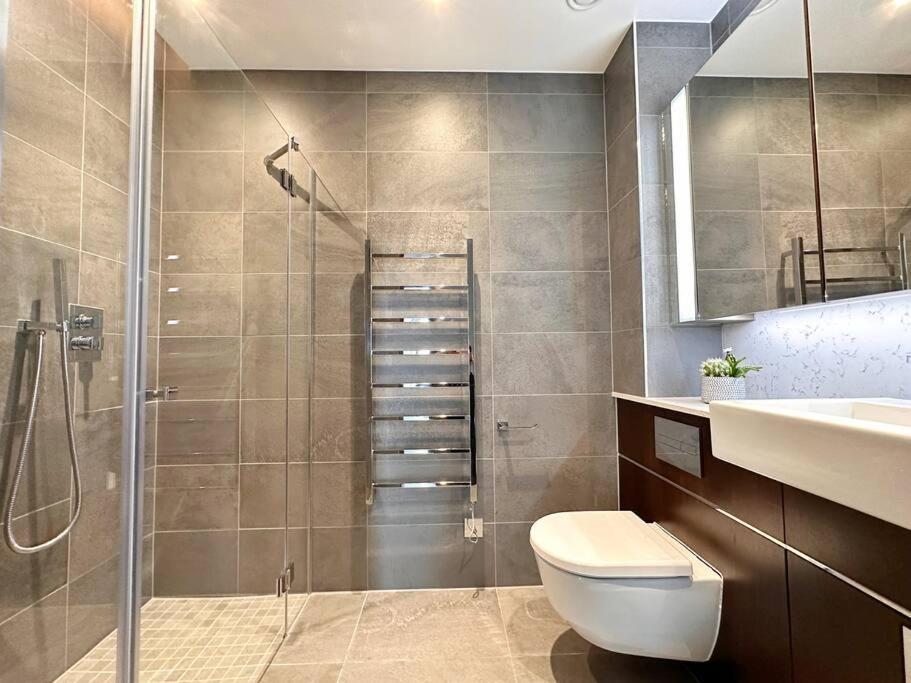 Luxurious And Spacious Near Us Embassy Appartamento *