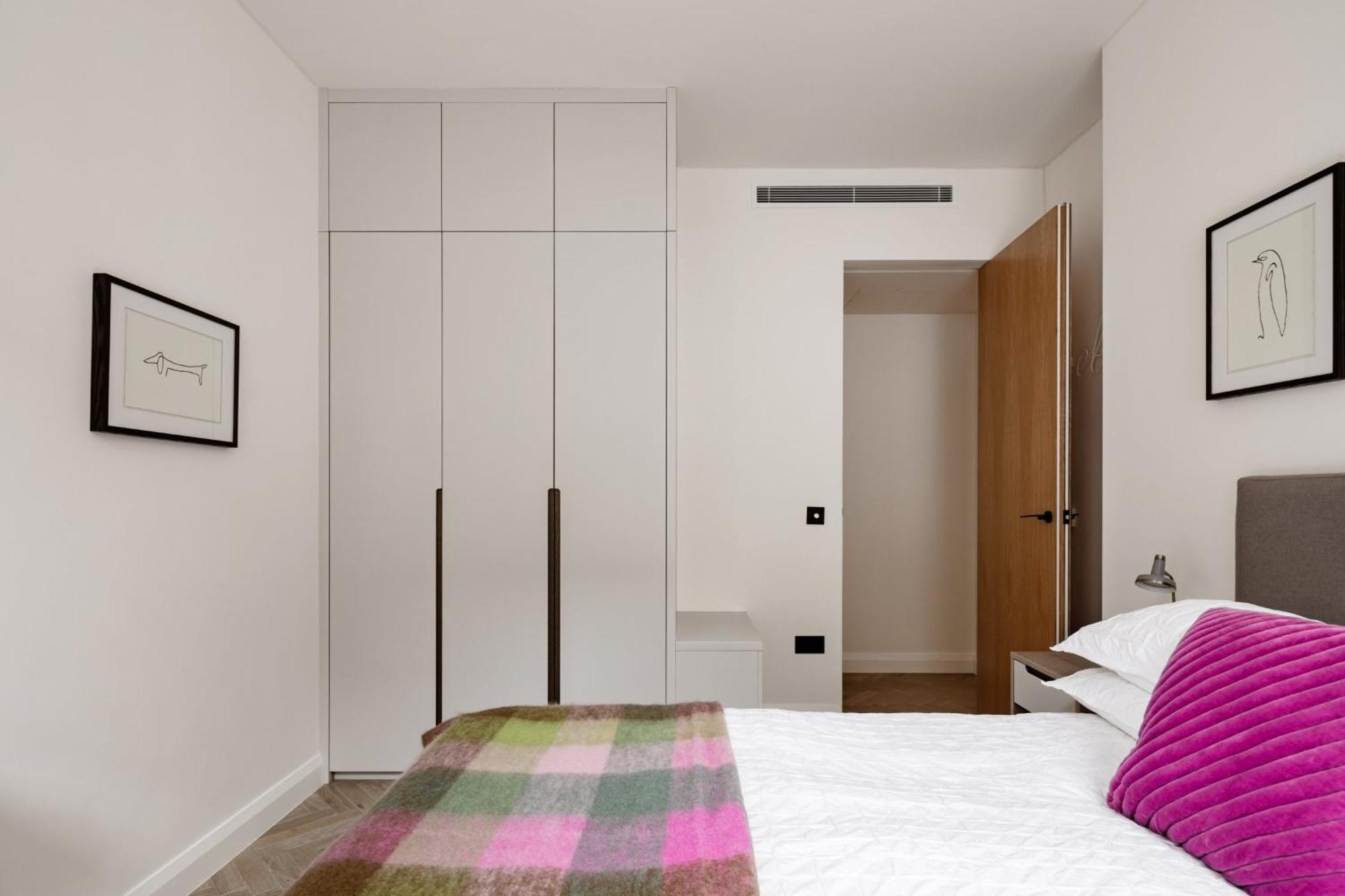 Modern & At Charing Cross *