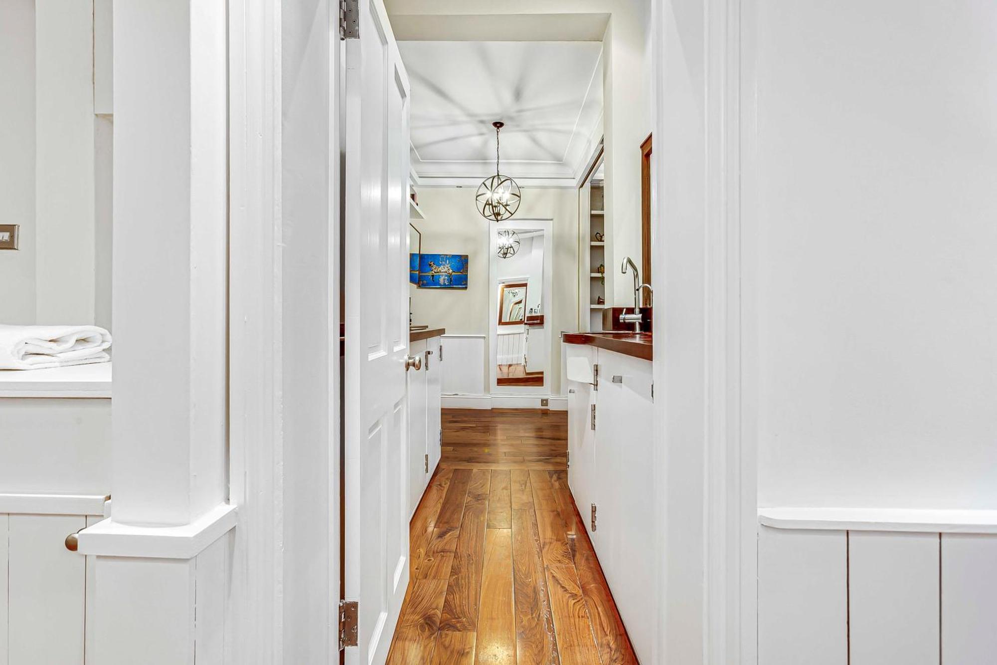 Ivy Queen's Gate 2 Pro-managed Appartement Londen