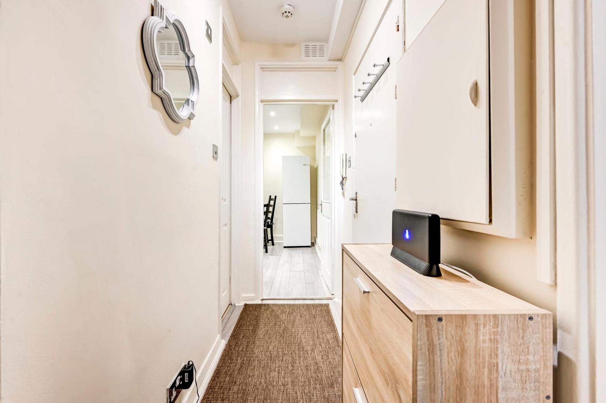 Charming In The Heart Of Paddington Apartment *